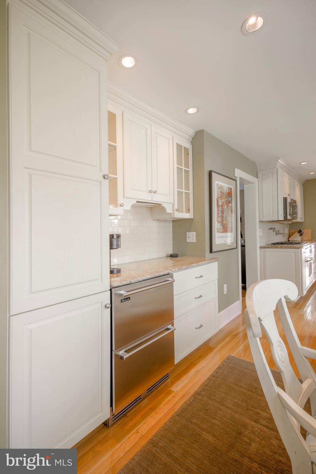 JENKINTOWN MANOR - Residential