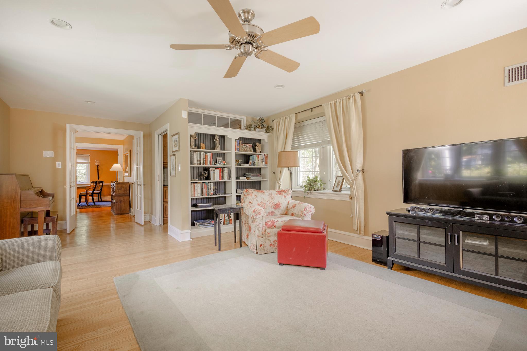JENKINTOWN MANOR - Residential