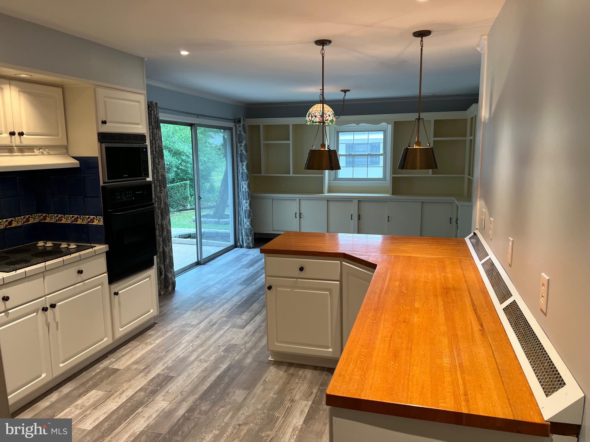 GREENFIELDS - Residential