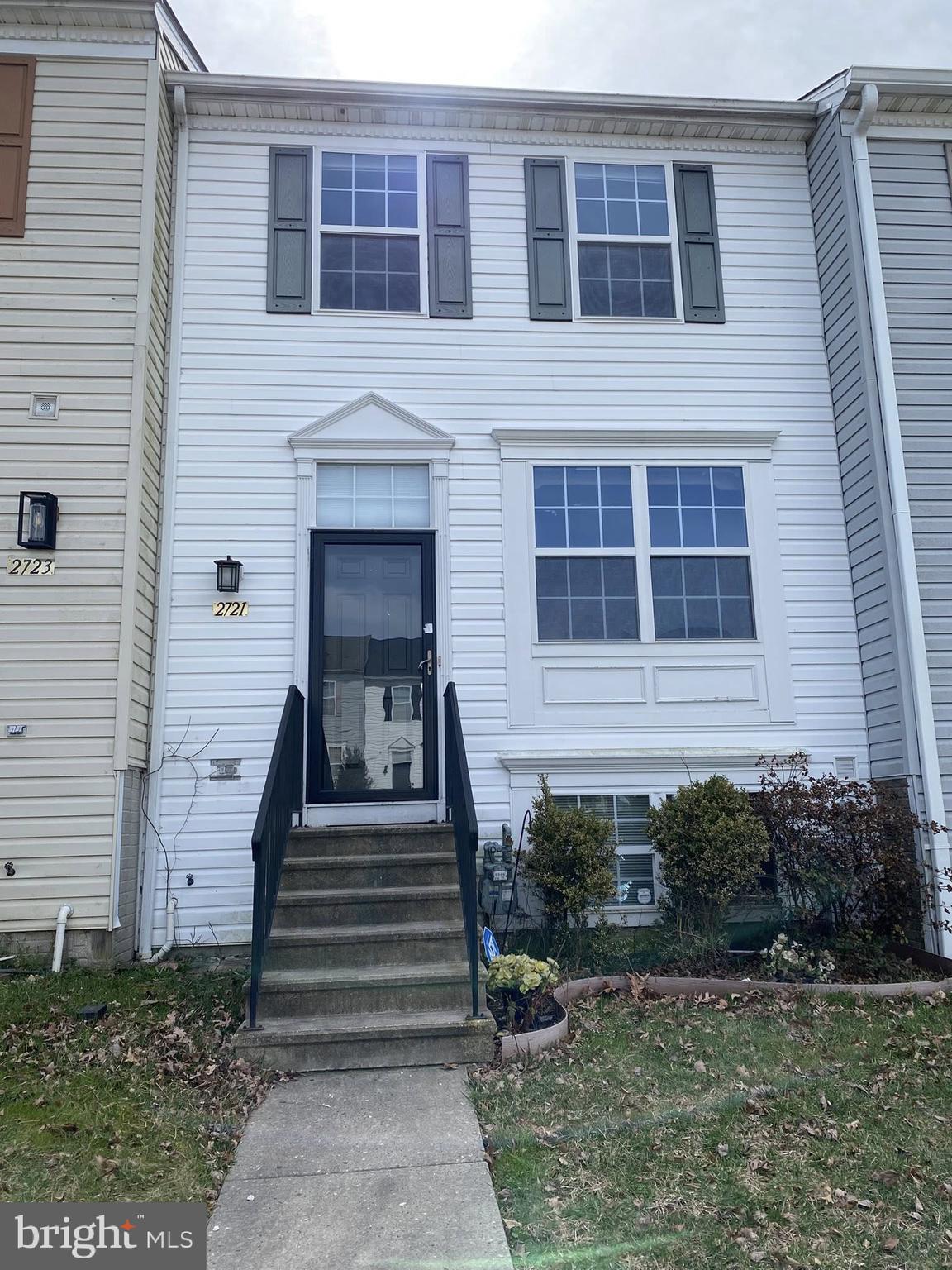 WINDSOR MILL - Residential