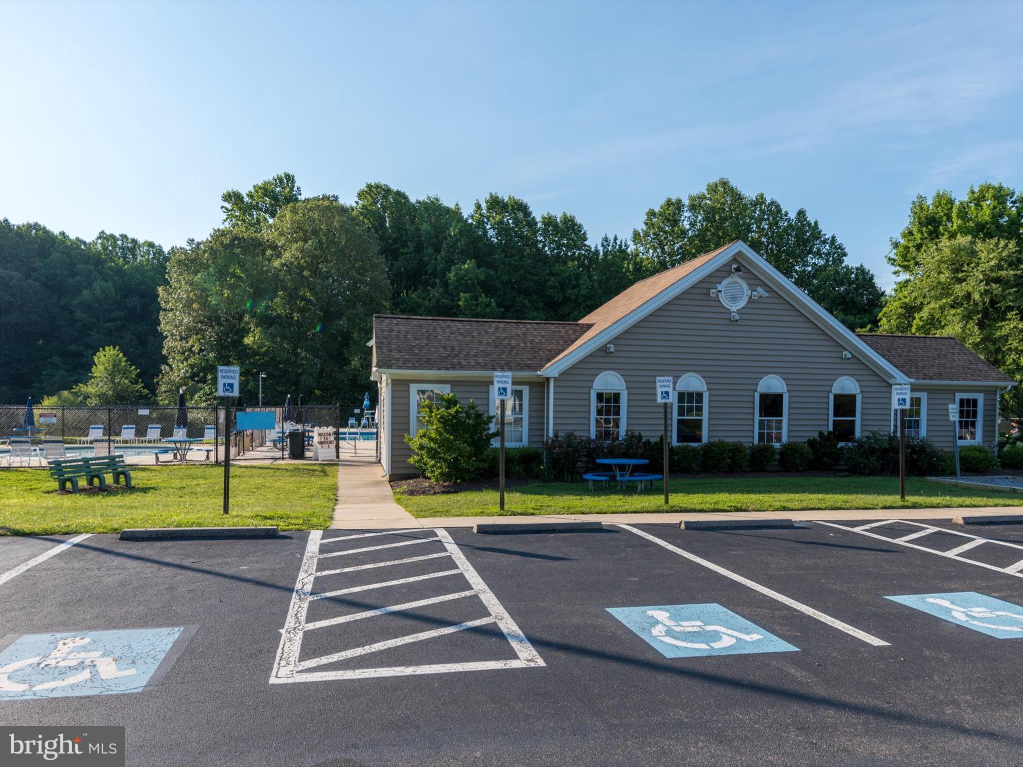 BRIARLEIGH - Residential