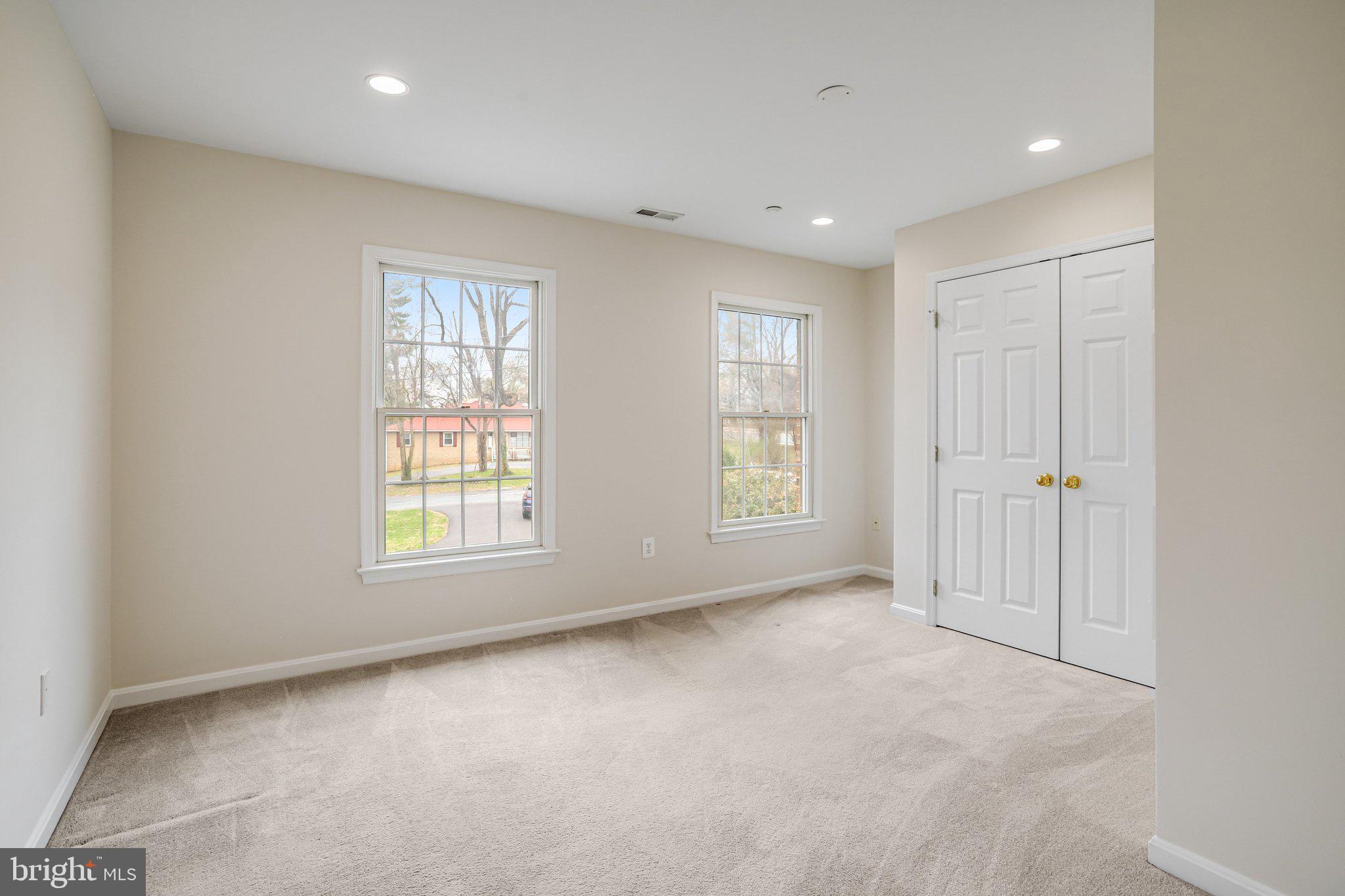 WOLFE ACRES - Residential