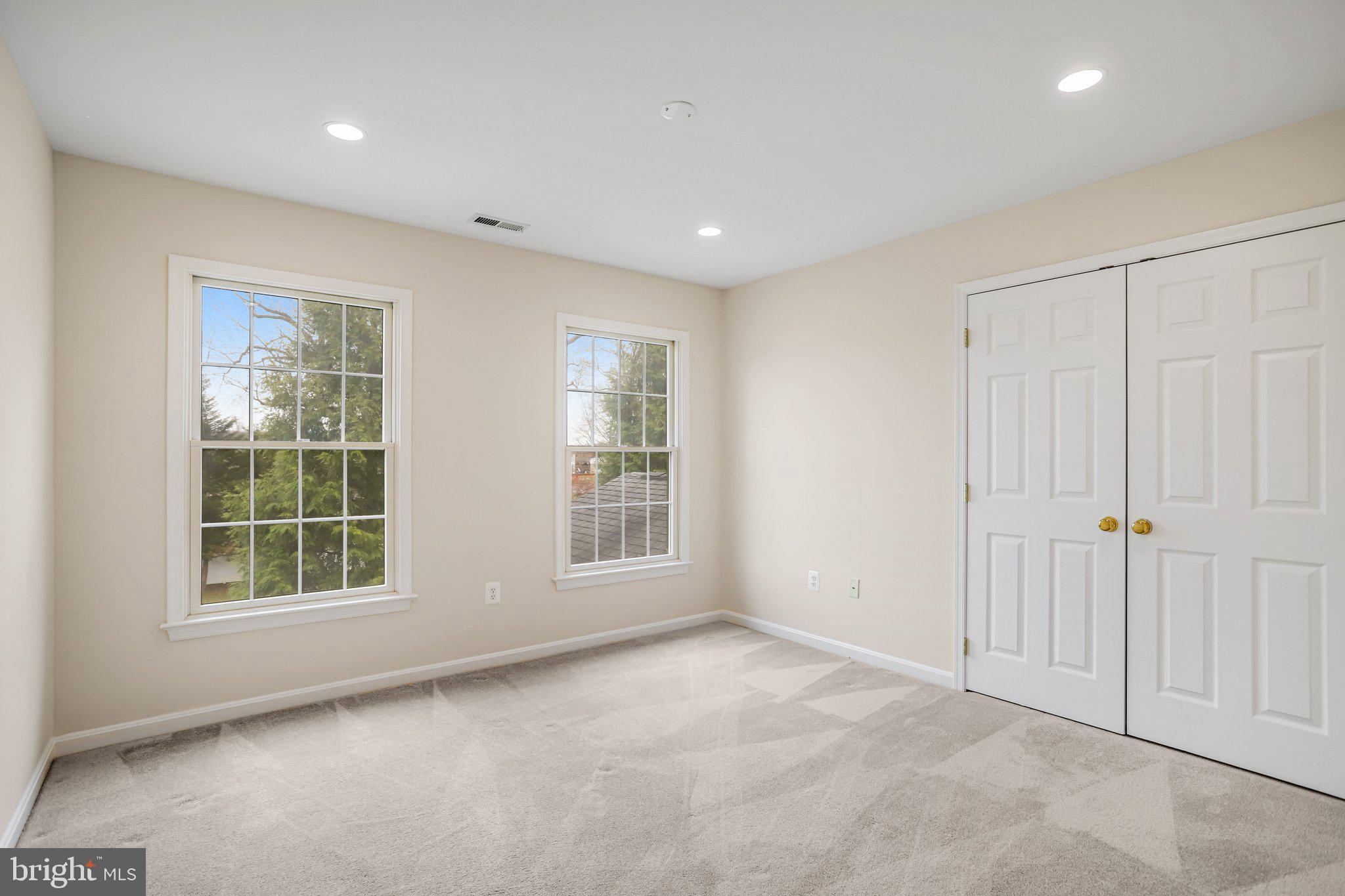 WOLFE ACRES - Residential