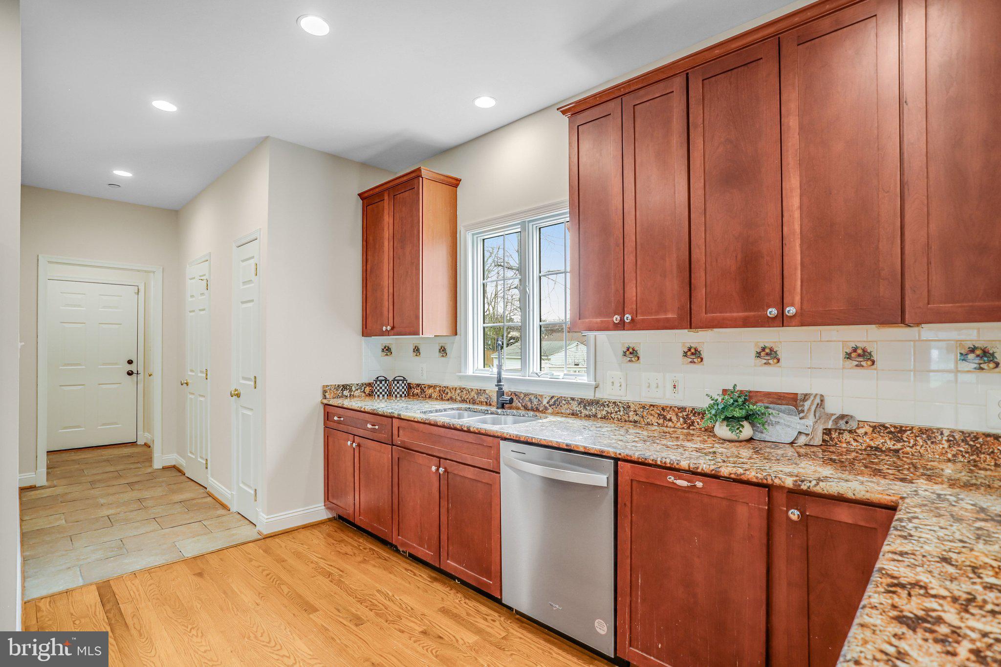 WOLFE ACRES - Residential