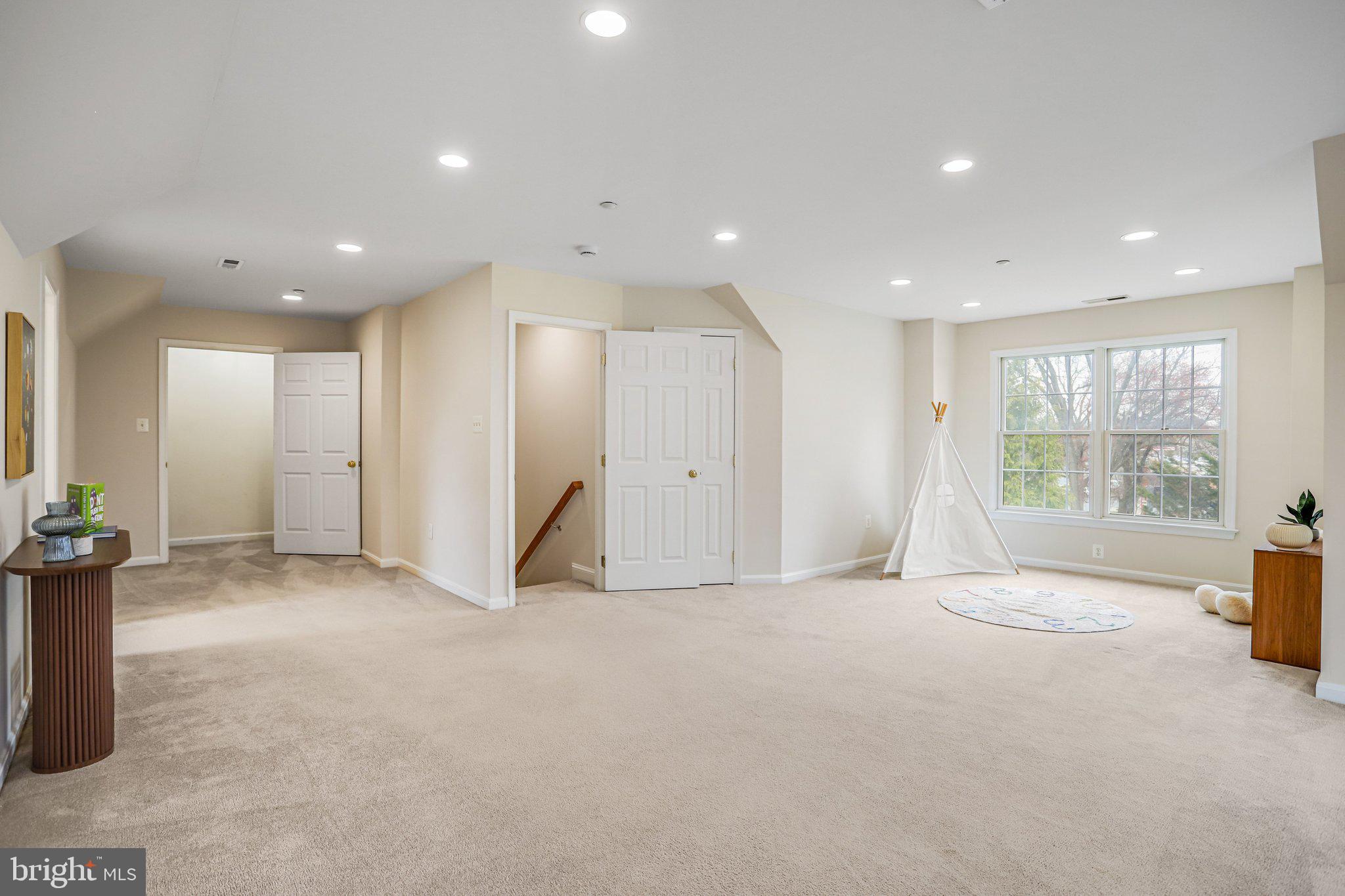 WOLFE ACRES - Residential