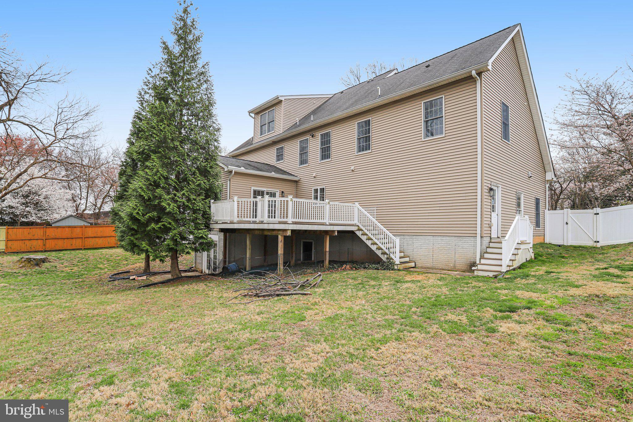 WOLFE ACRES - Residential