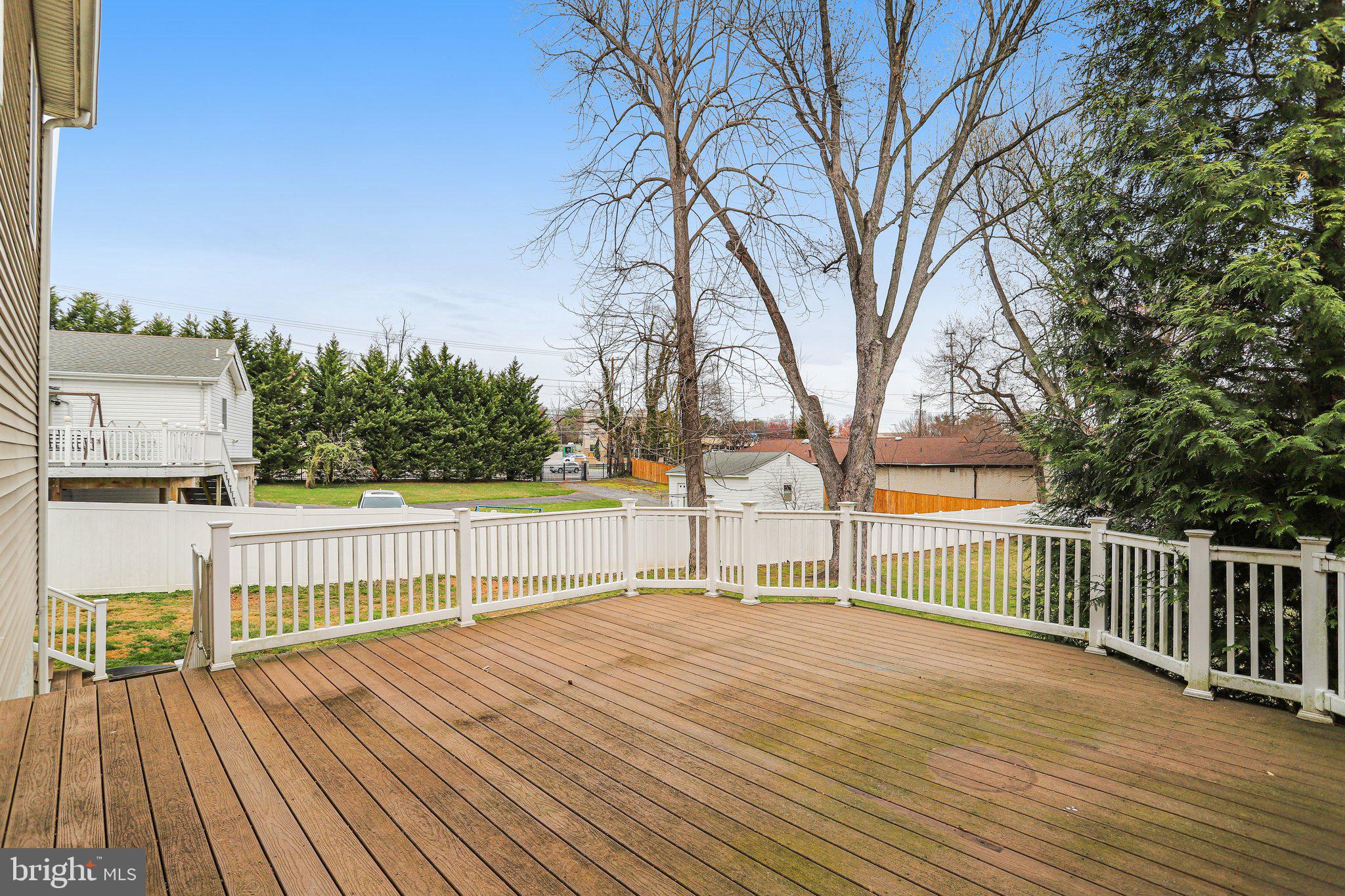 WOLFE ACRES - Residential