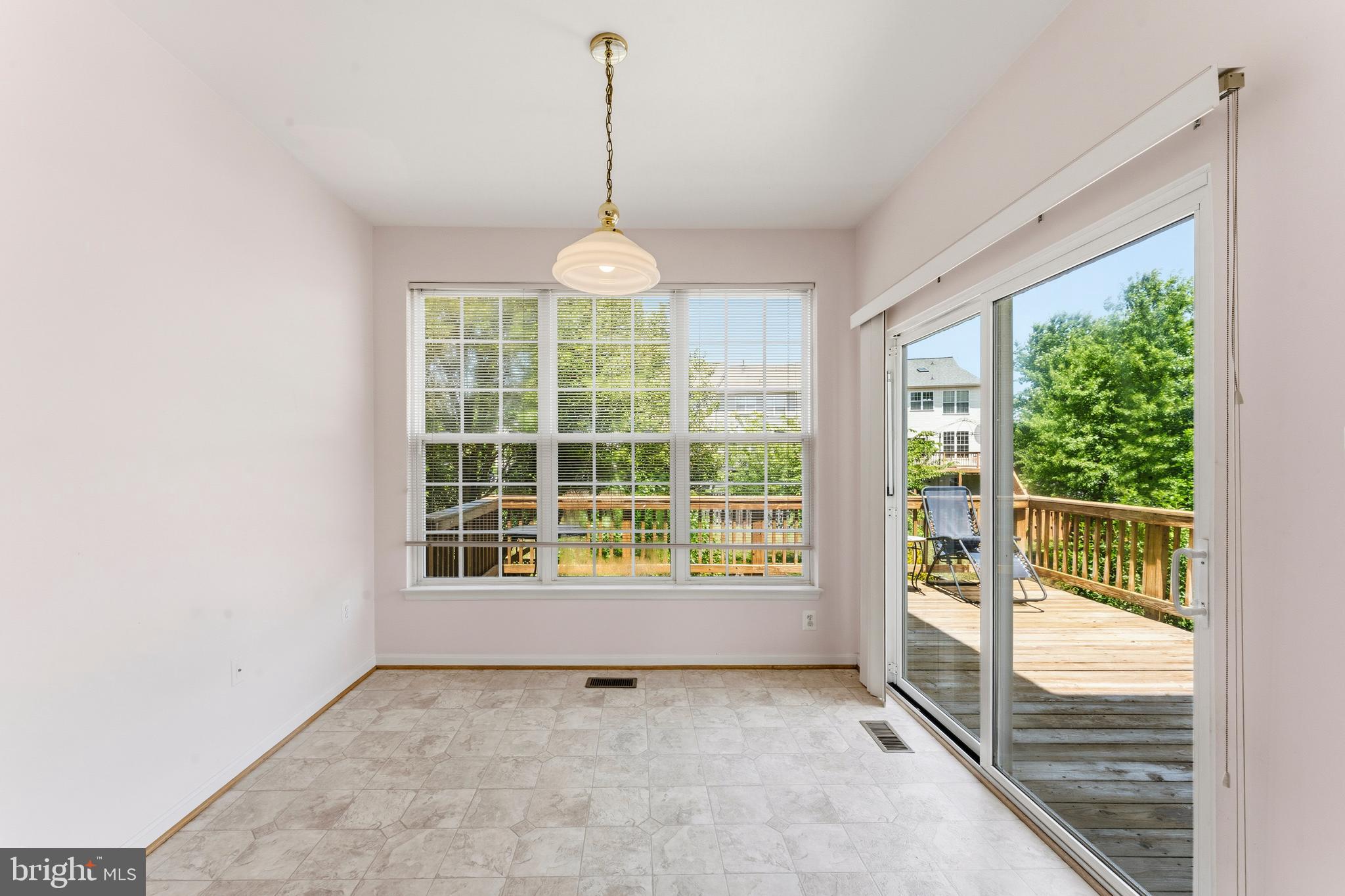 NORTH CROSSING - Residential