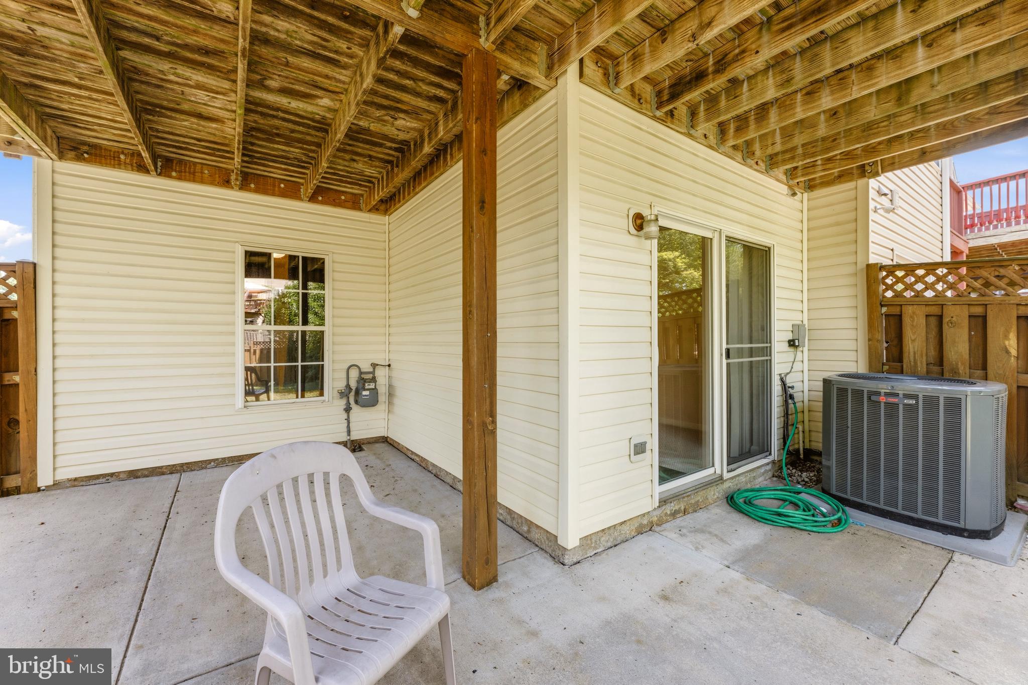 NORTH CROSSING - Residential
