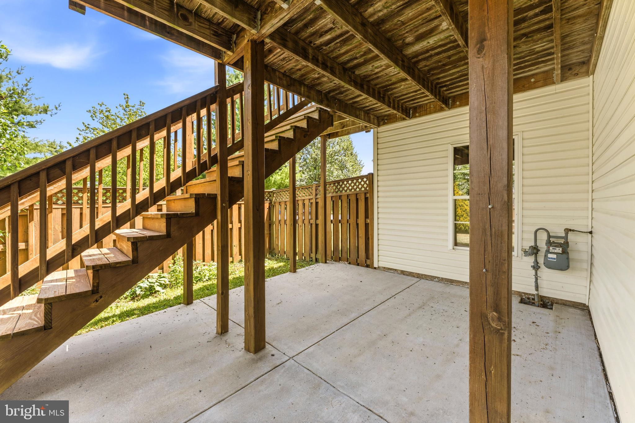 NORTH CROSSING - Residential