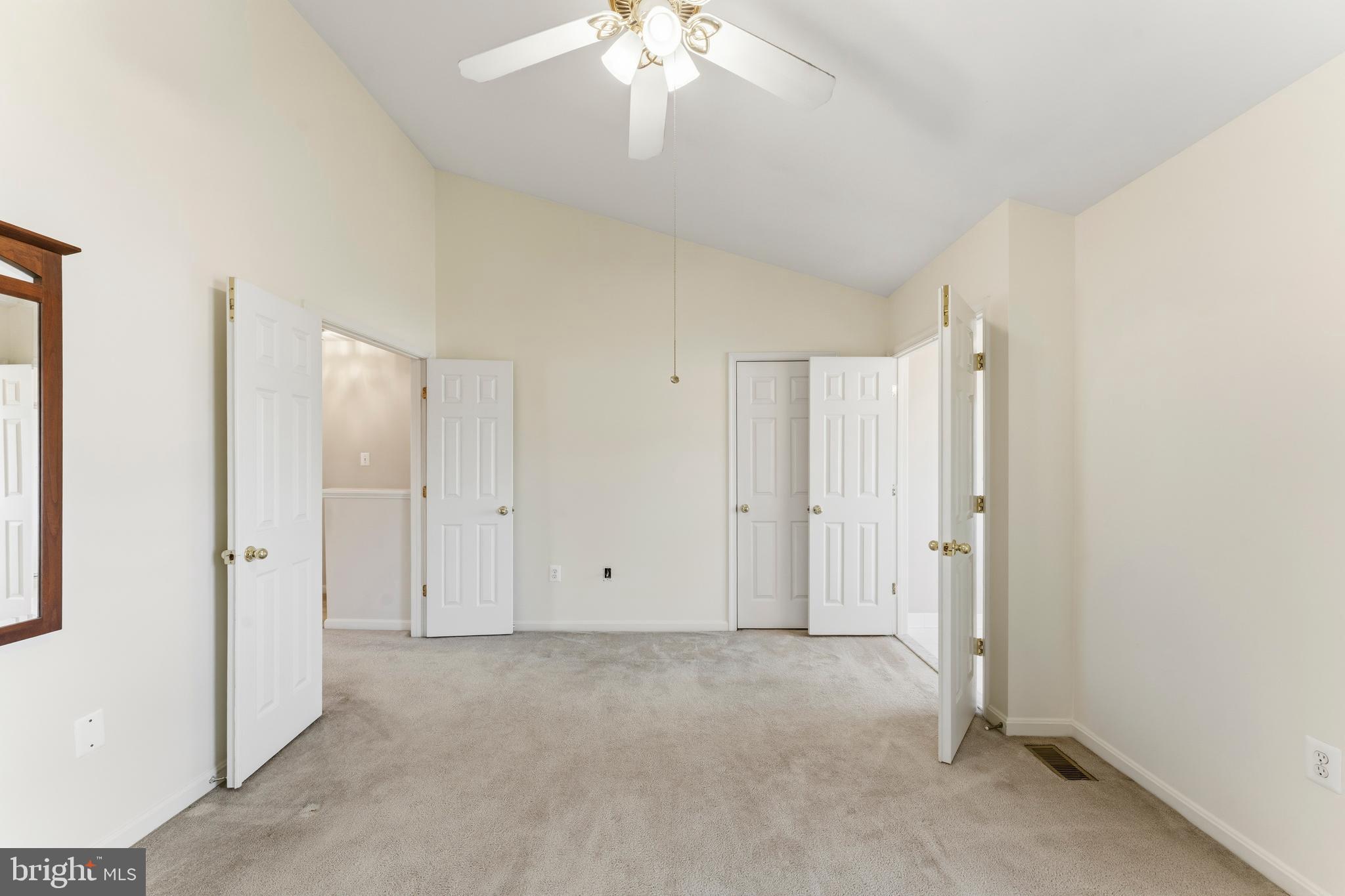 NORTH CROSSING - Residential