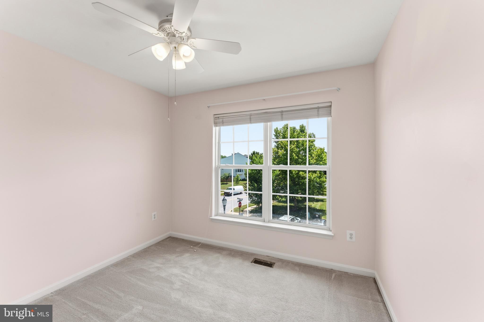 NORTH CROSSING - Residential