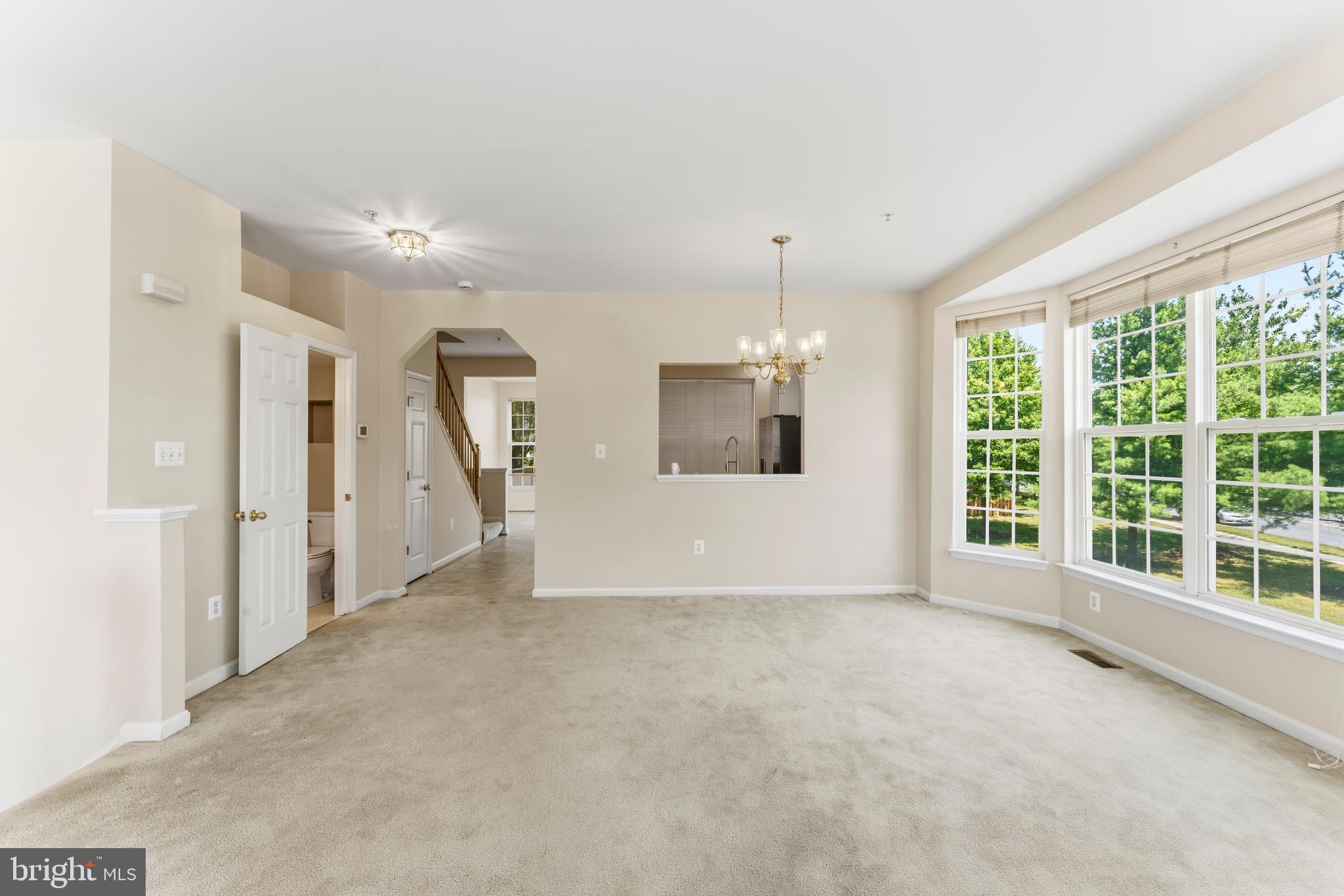 NORTH CROSSING - Residential