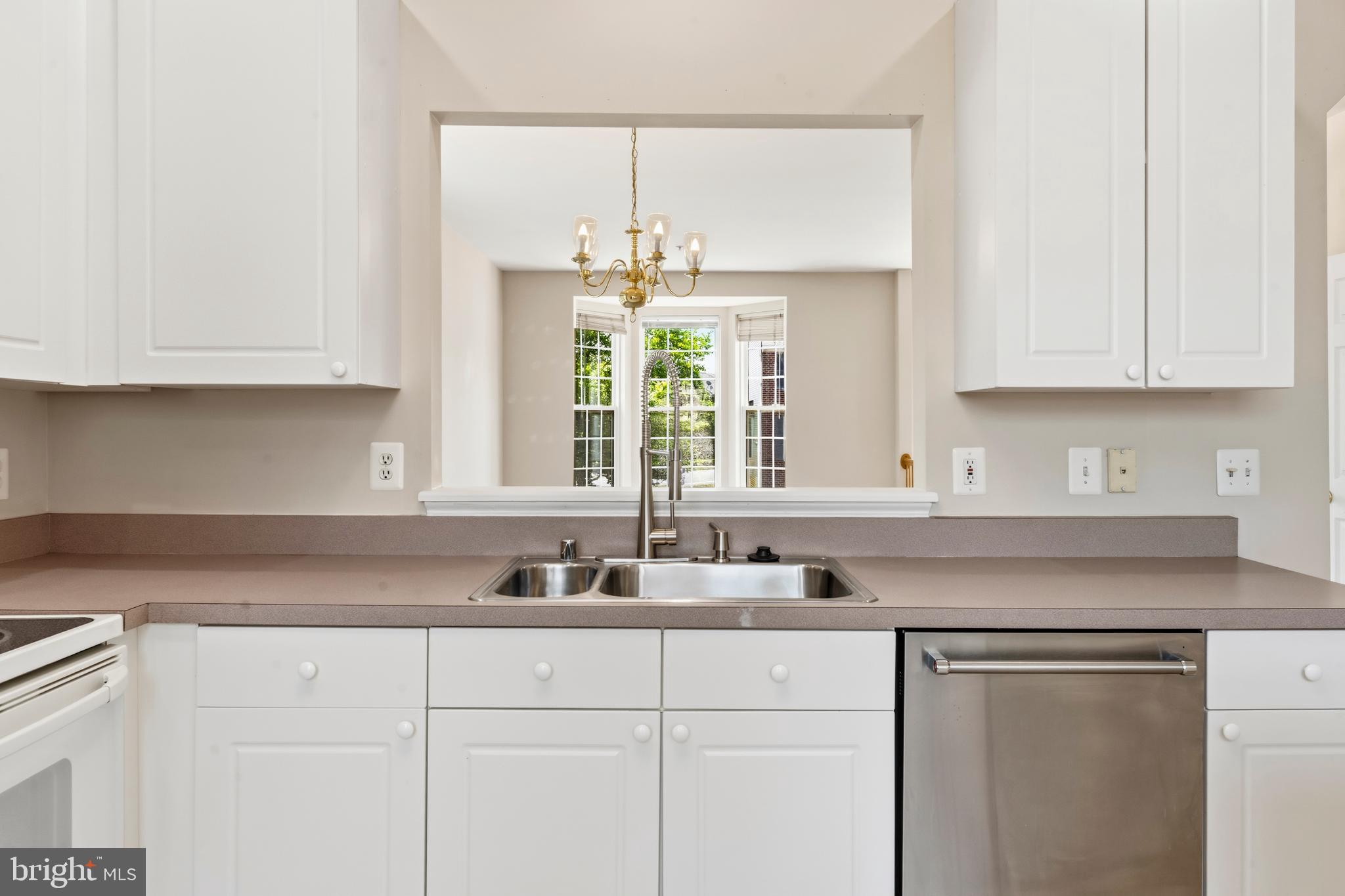 NORTH CROSSING - Residential