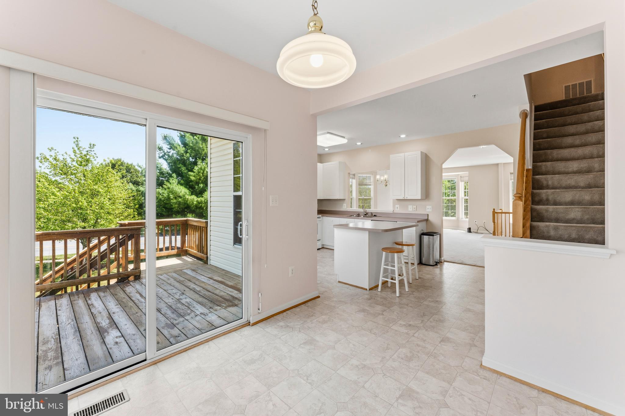 NORTH CROSSING - Residential