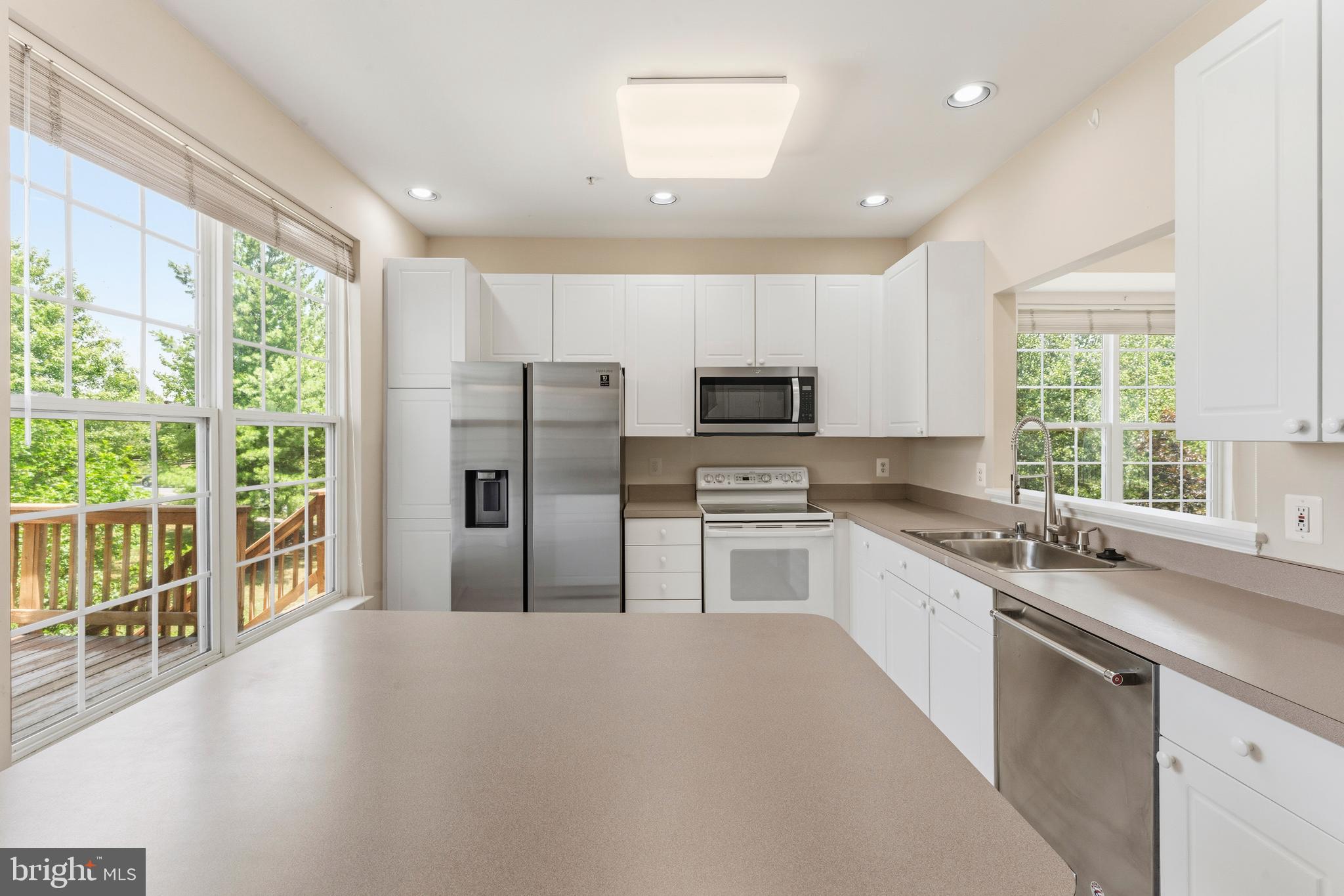 NORTH CROSSING - Residential