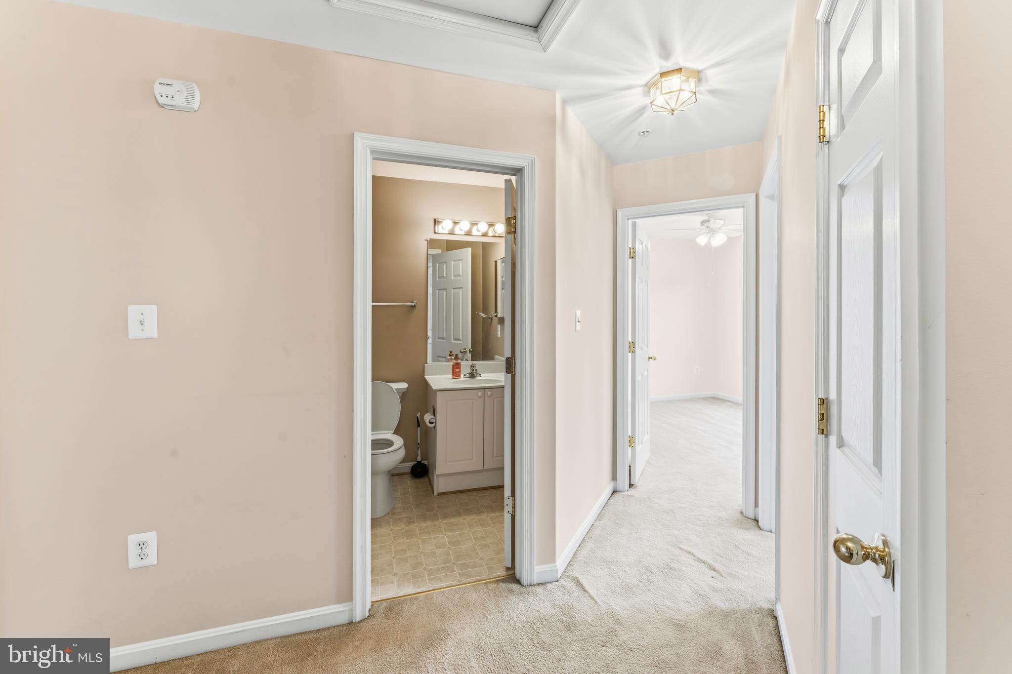 NORTH CROSSING - Residential