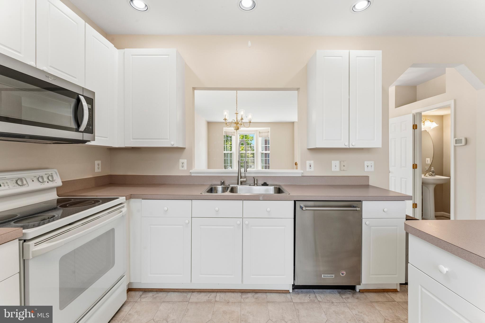 NORTH CROSSING - Residential