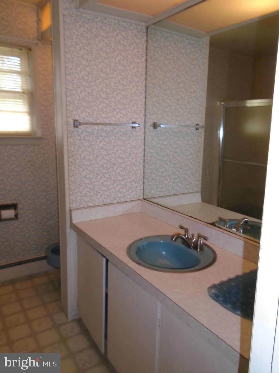 BOWMAN HEIGHTS - Residential
