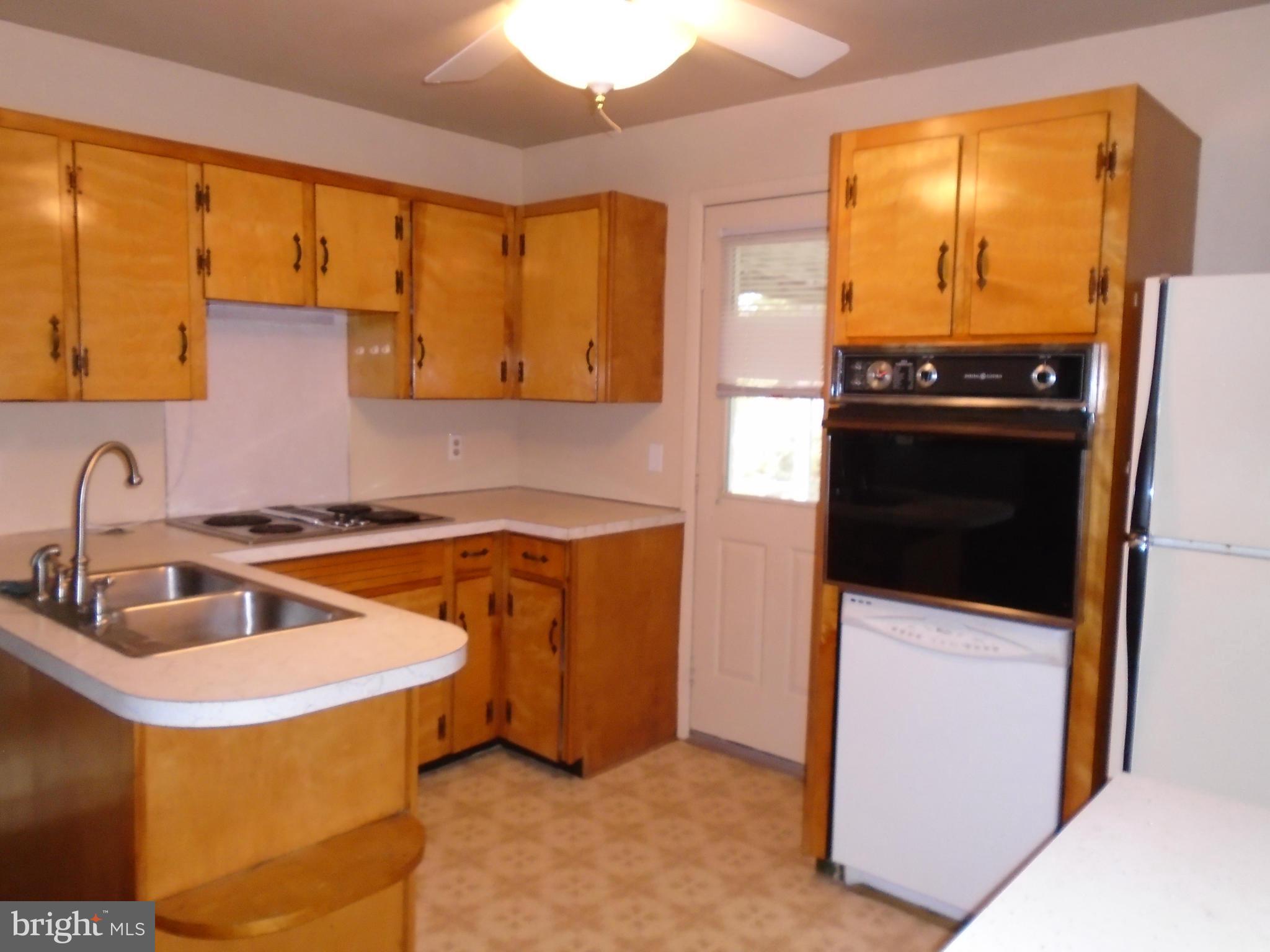 BOWMAN HEIGHTS - Residential