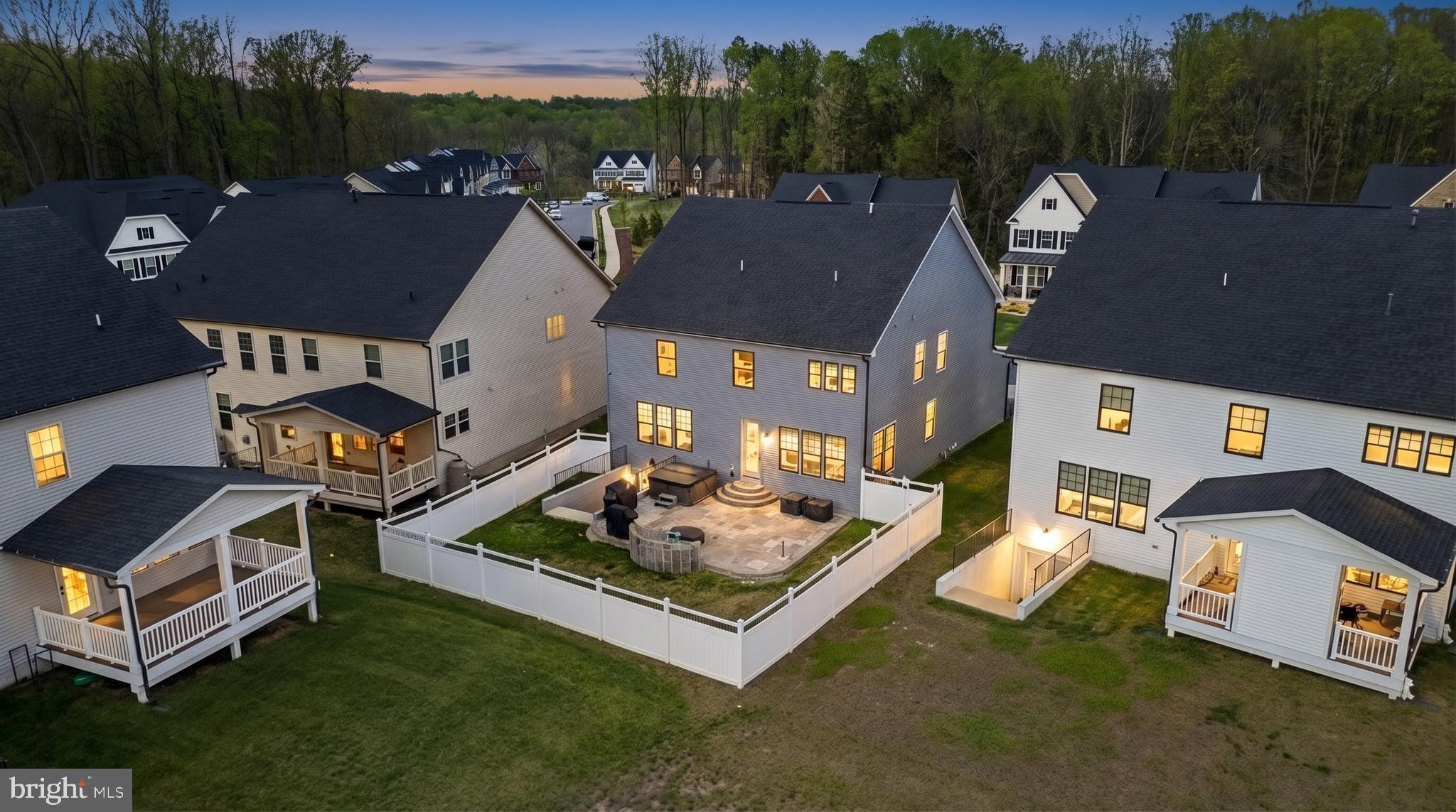CEDAR CREEK - Residential