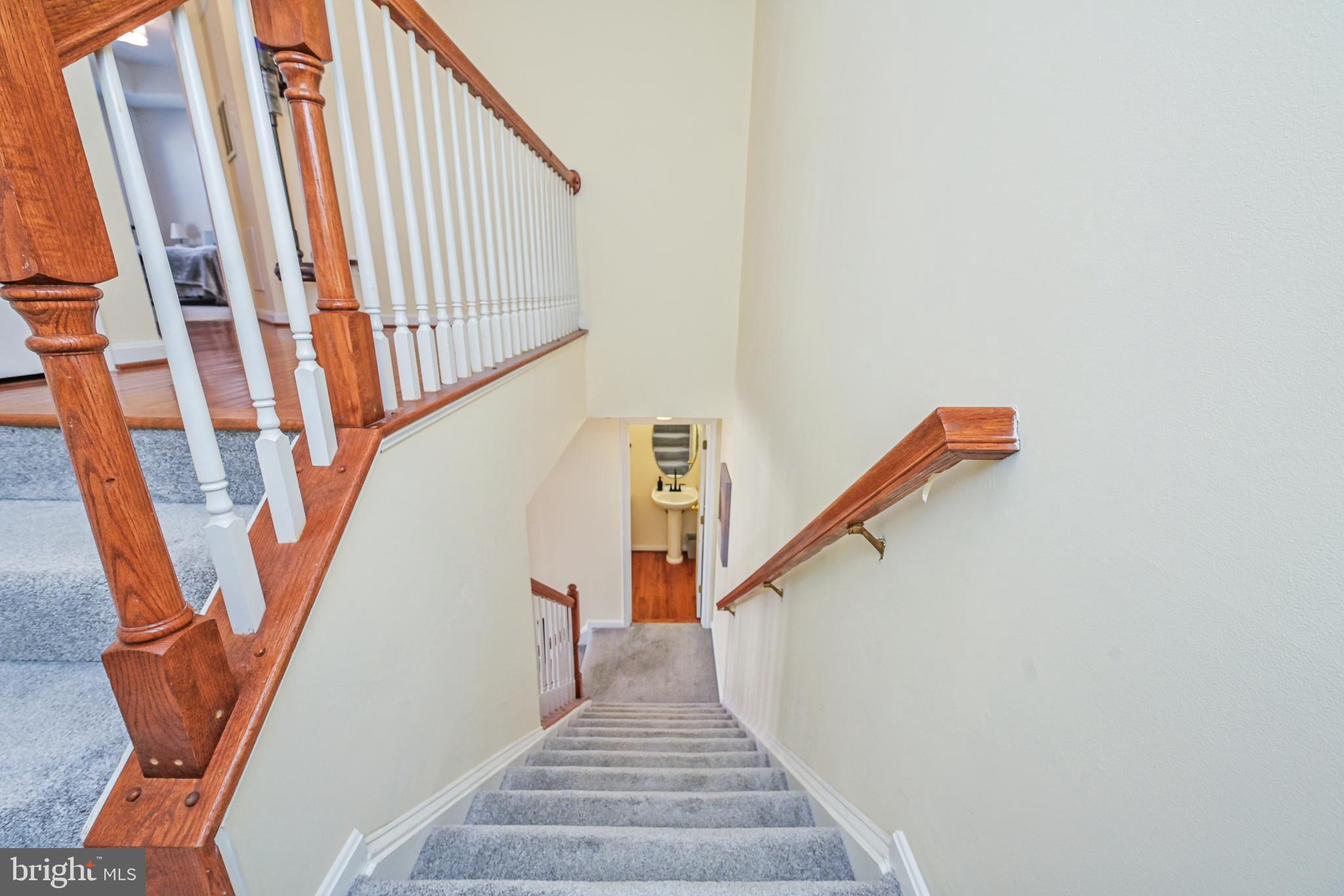 STONE RIDGE LAND BAY 1 - Residential Lease