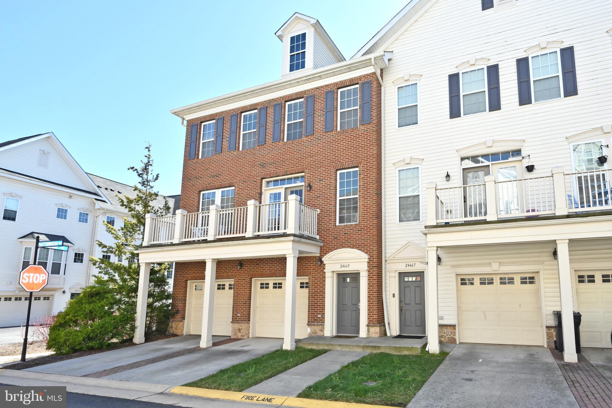 STONE RIDGE LAND BAY 1 - Residential Lease