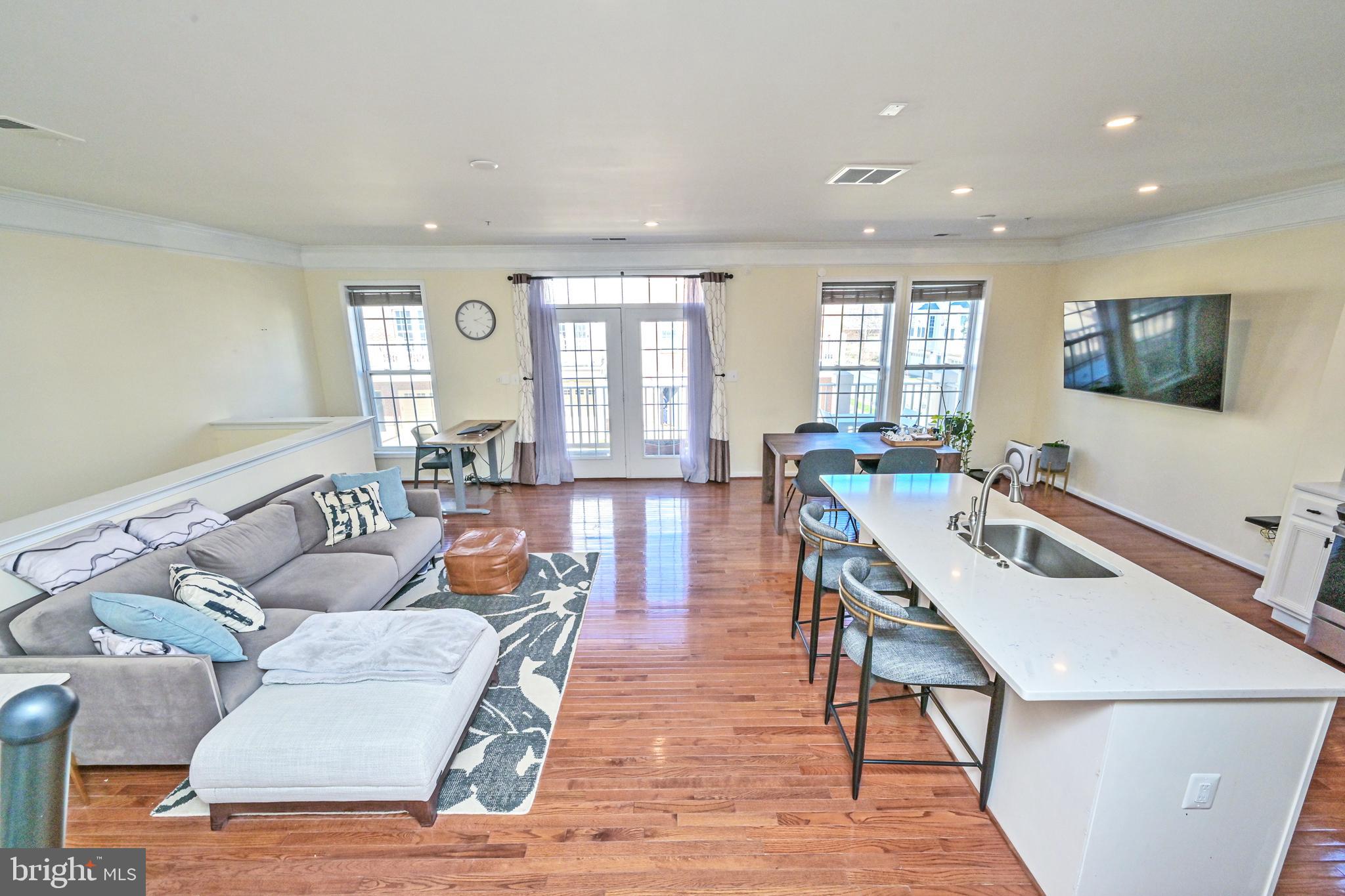 STONE RIDGE LAND BAY 1 - Residential Lease