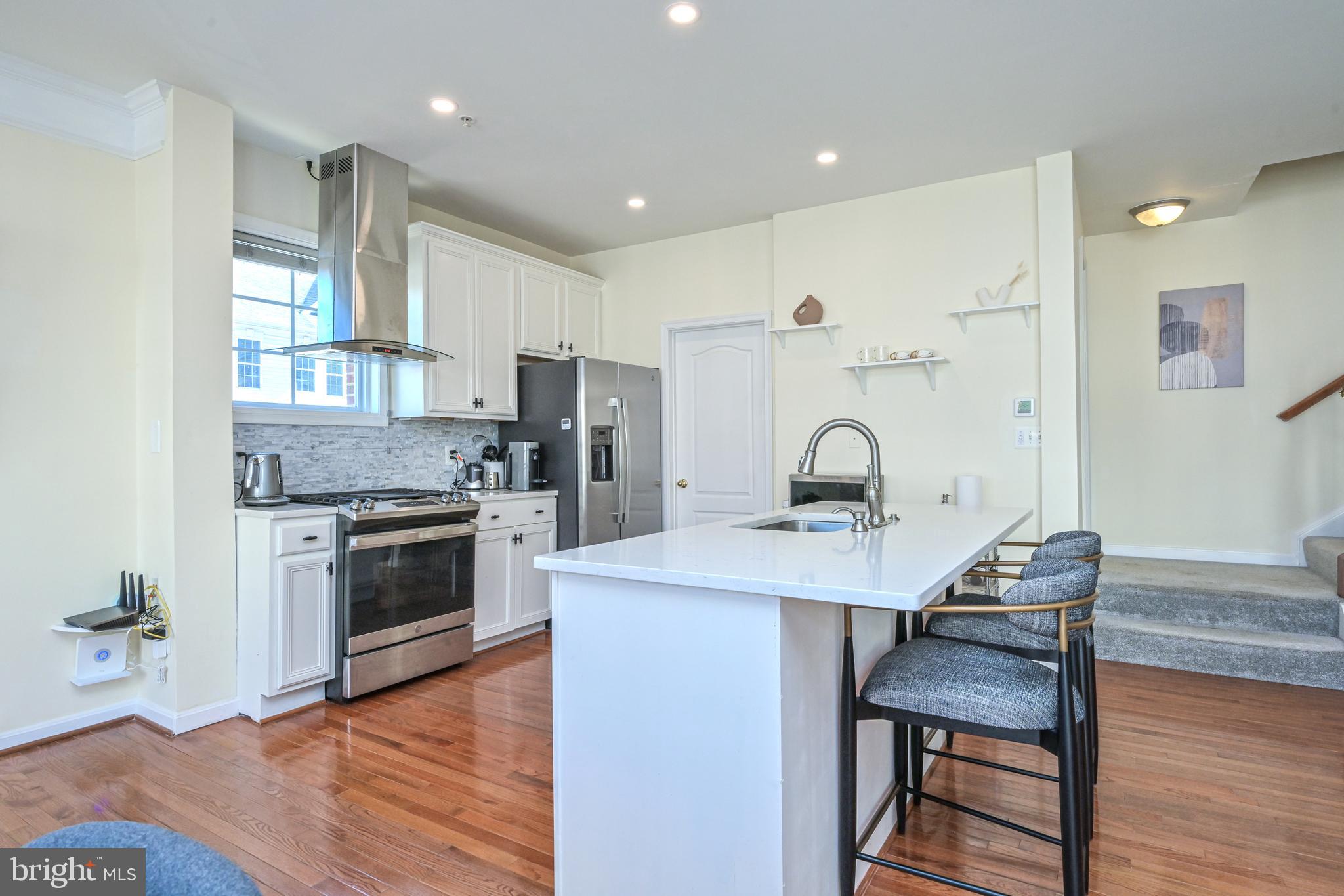 STONE RIDGE LAND BAY 1 - Residential Lease