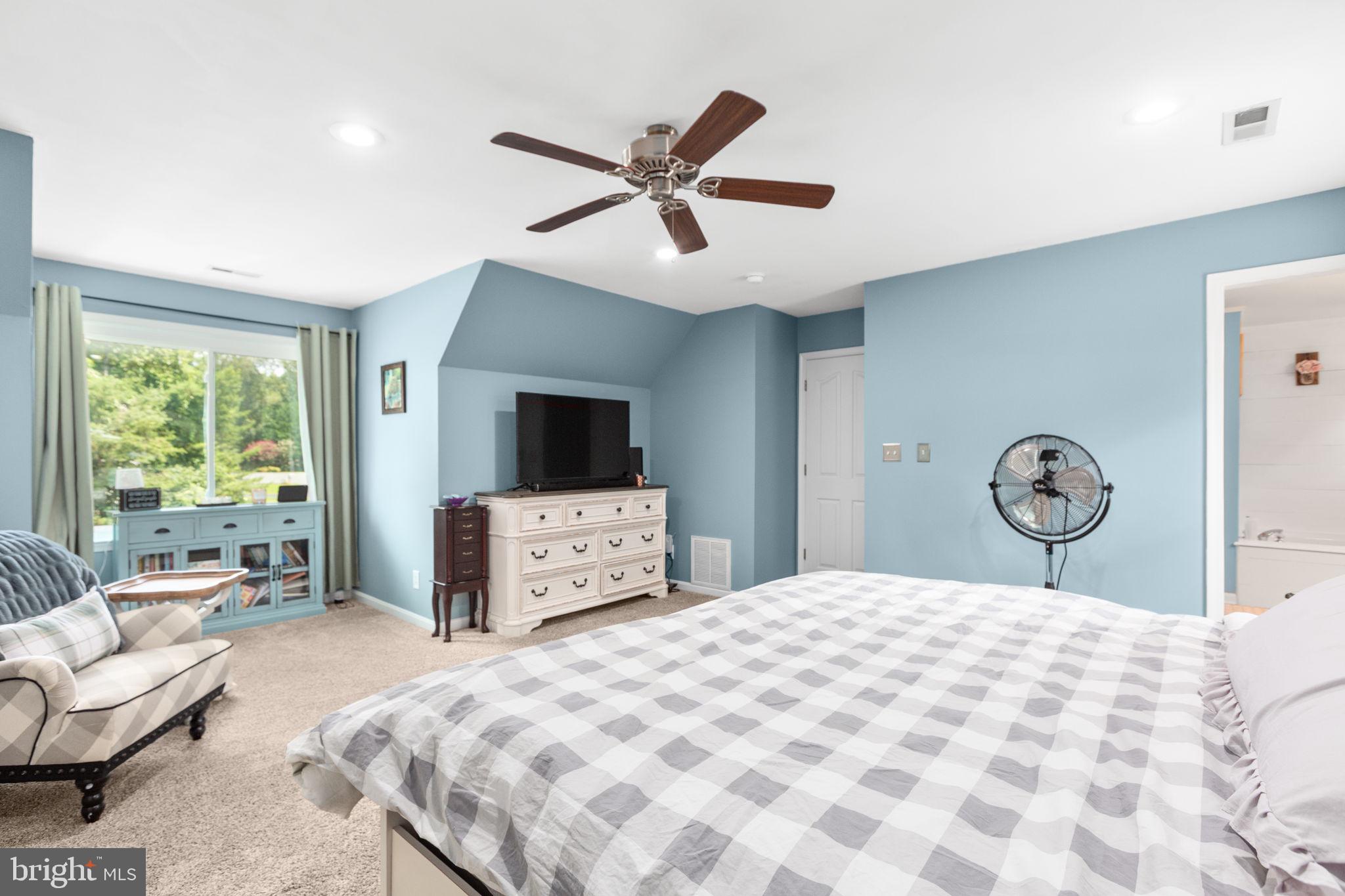 SPRING CREEK - Residential