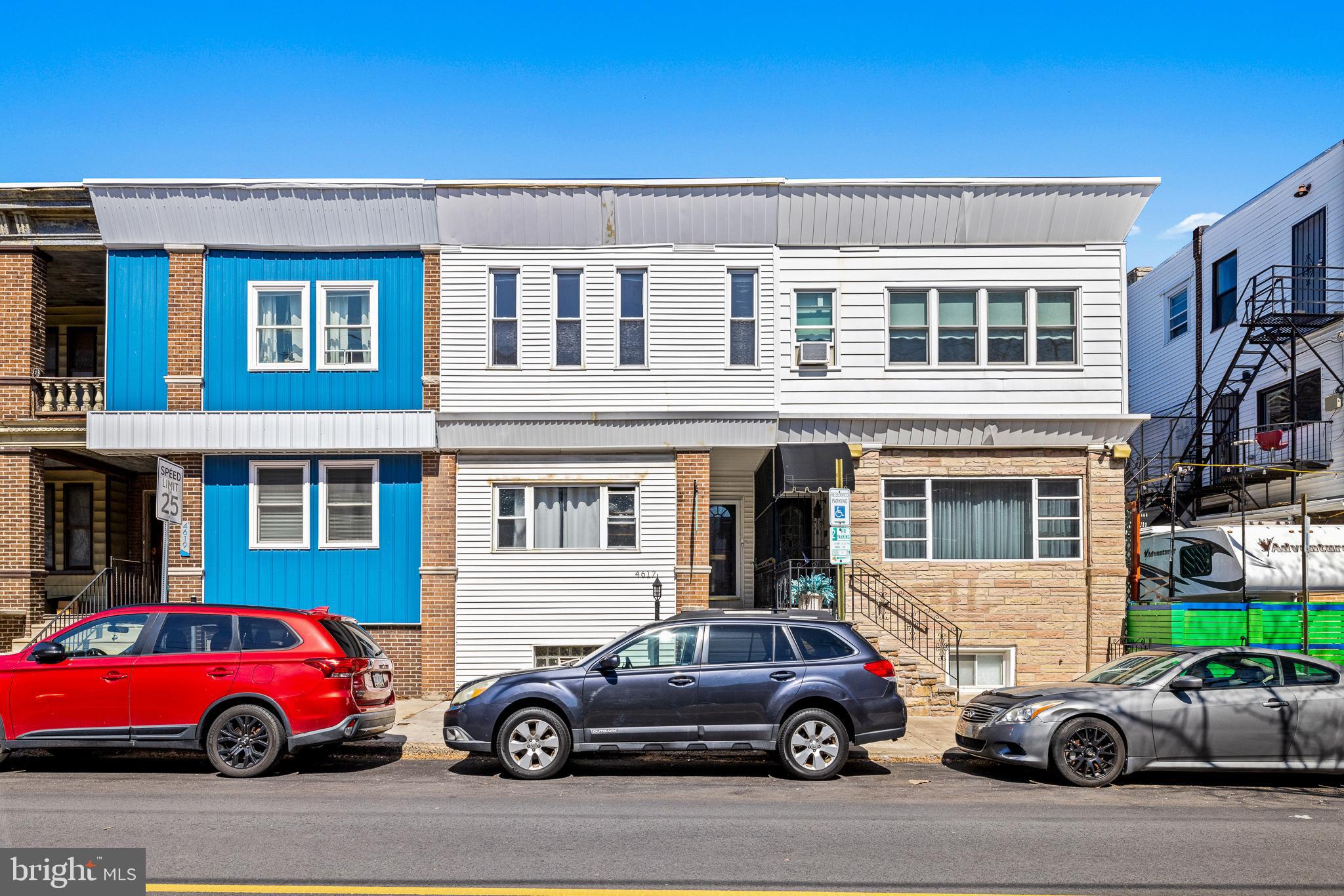 UNIVERSITY CITY - Residential Income