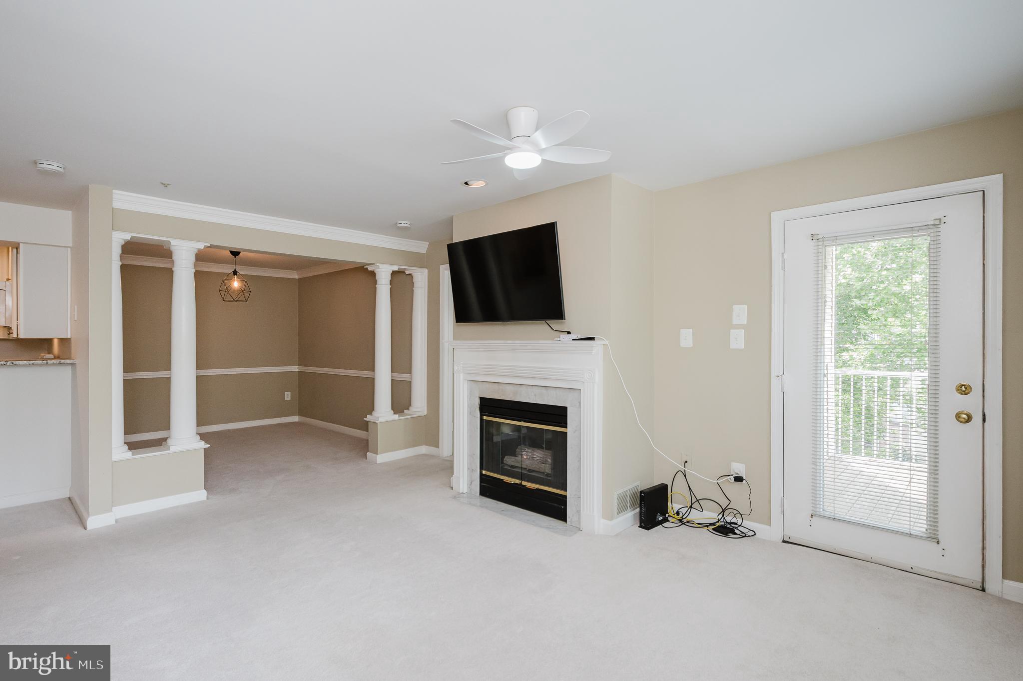 FALLS GABLE - Residential