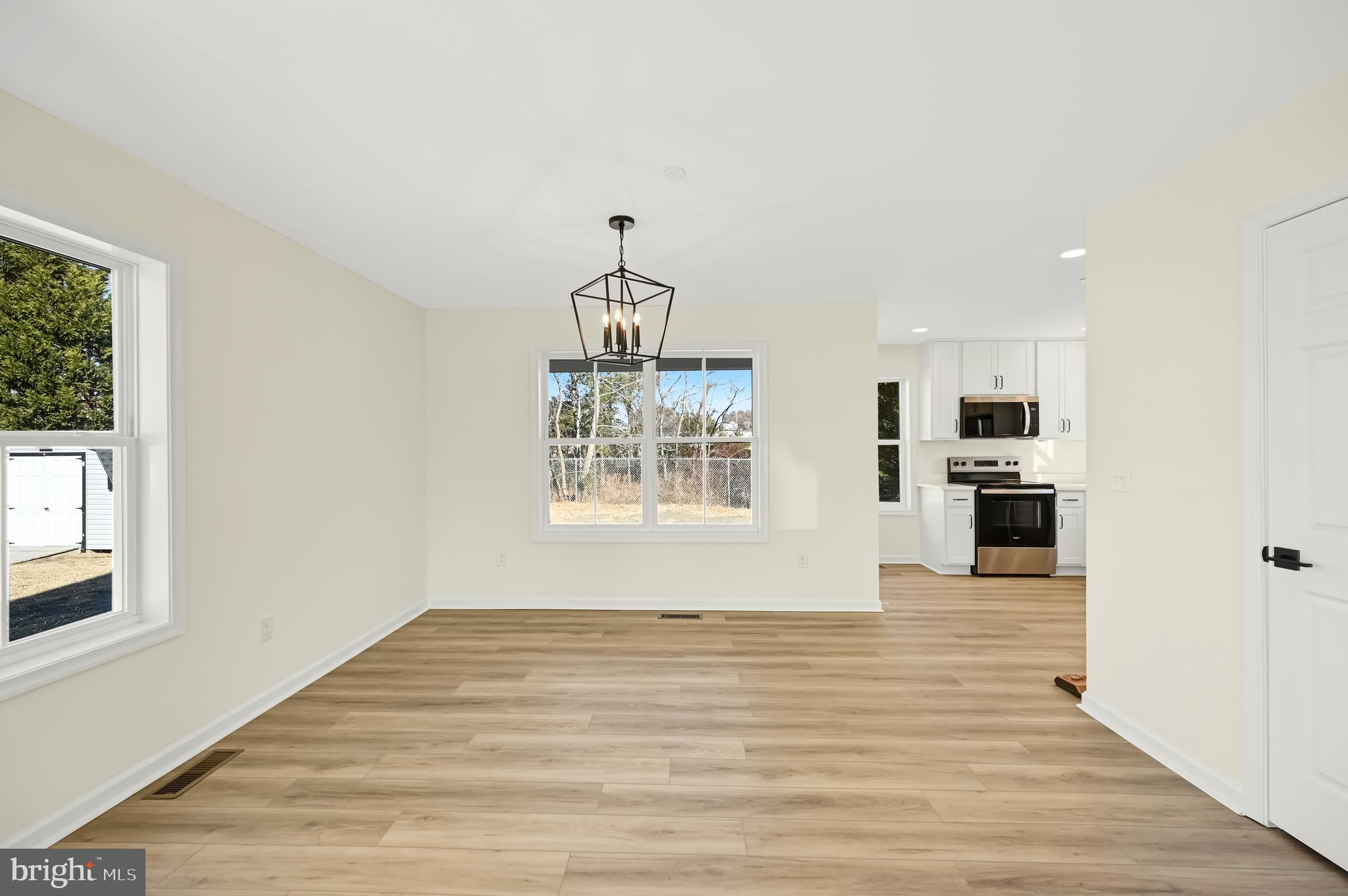 CEDAR POINT - Residential