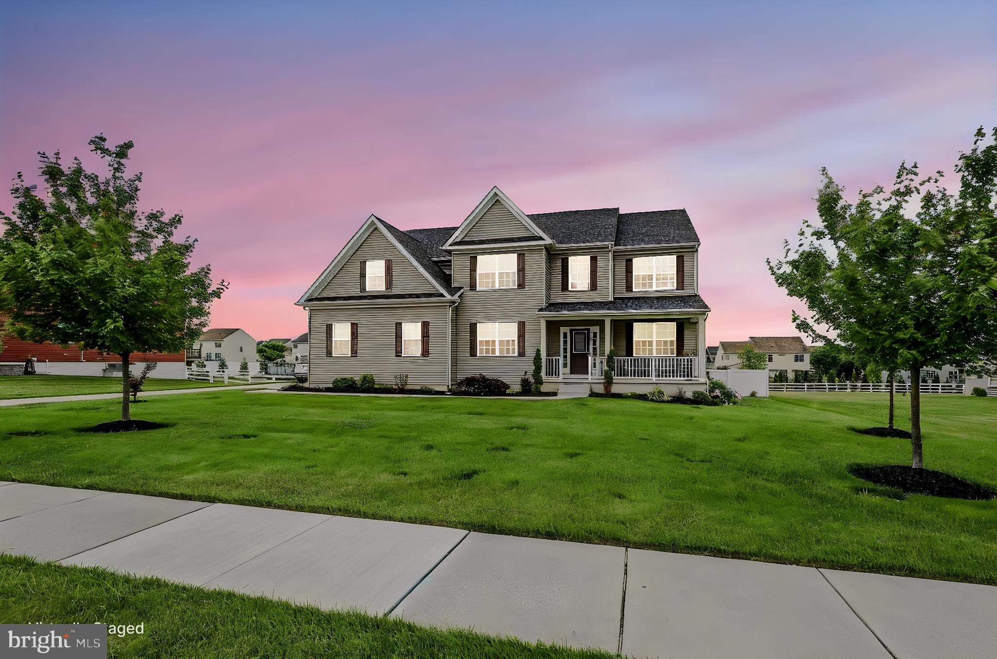 SHANNON COVE - Residential