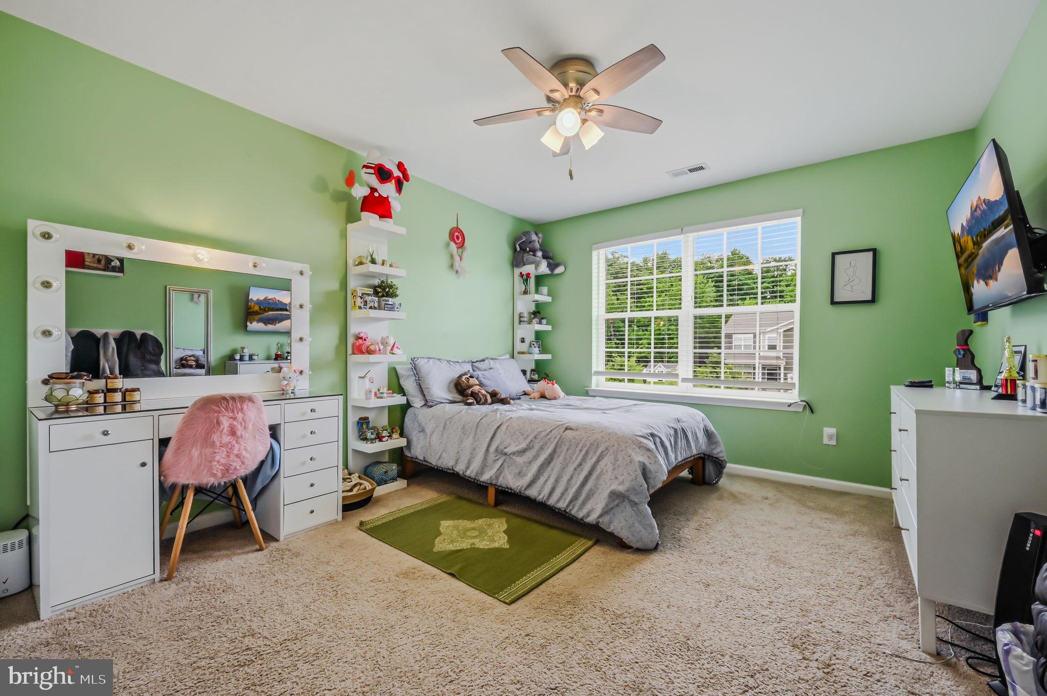 SHANNON COVE - Residential