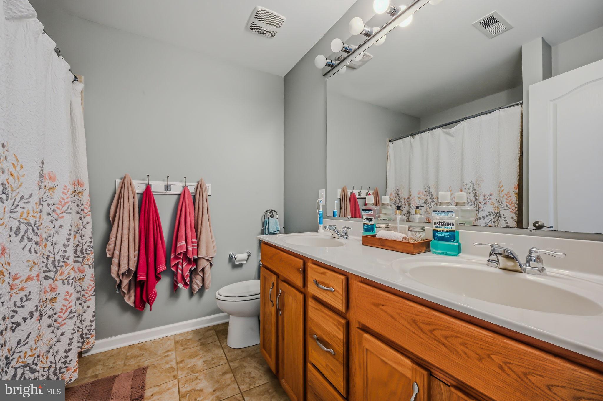 SHANNON COVE - Residential