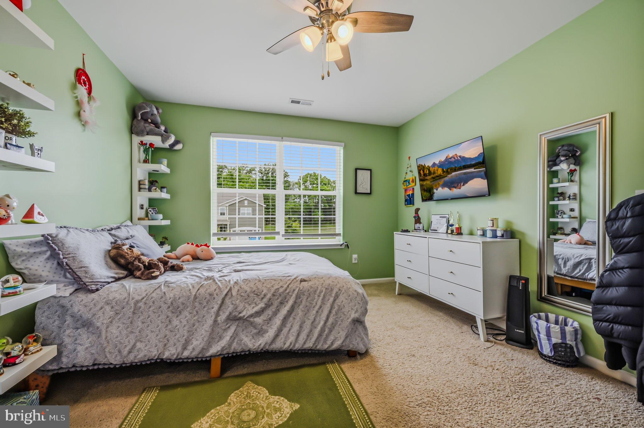 SHANNON COVE - Residential