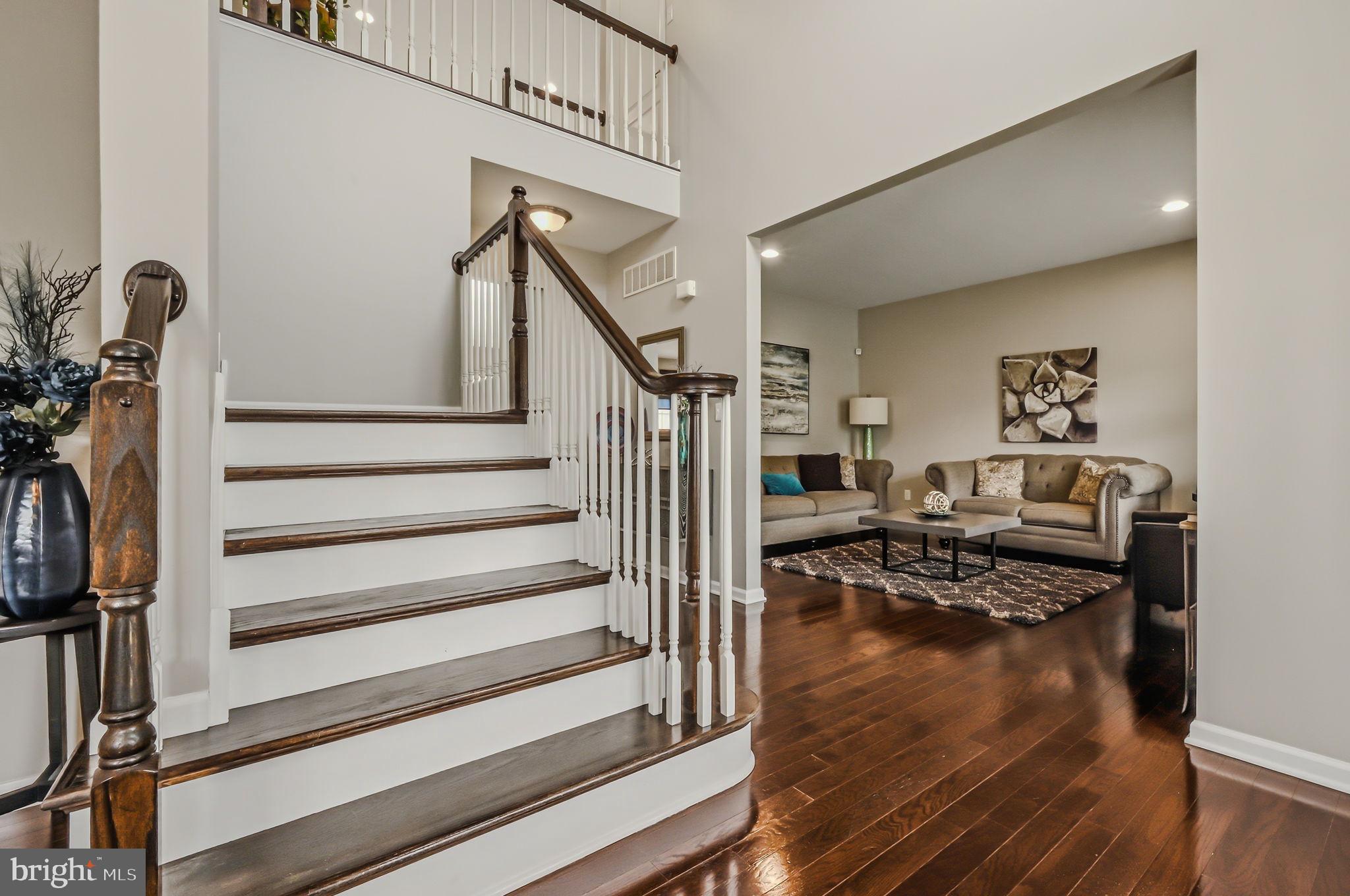 SHANNON COVE - Residential