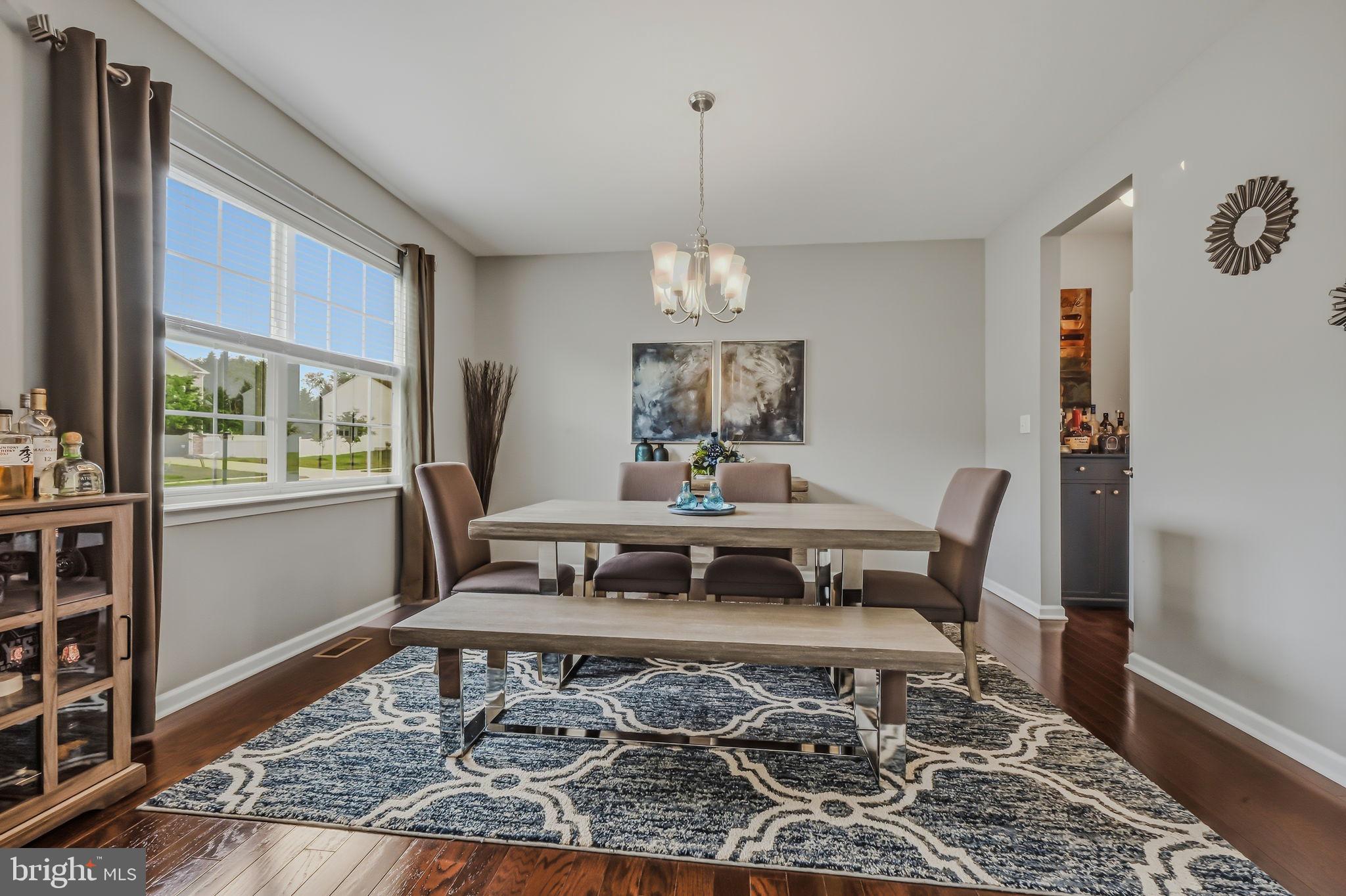 SHANNON COVE - Residential