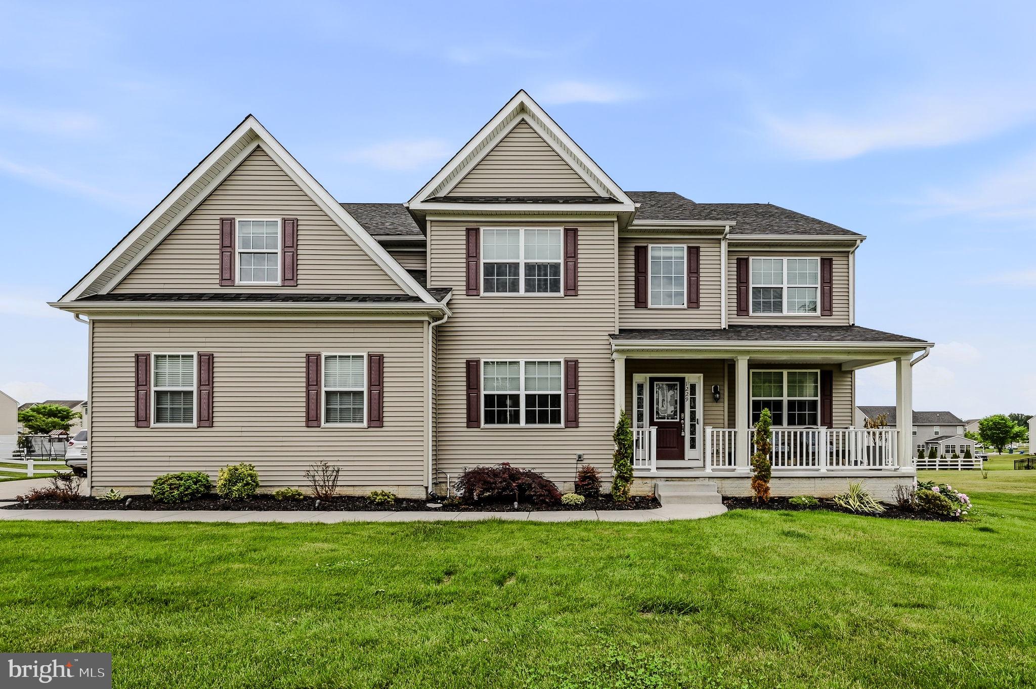 SHANNON COVE - Residential