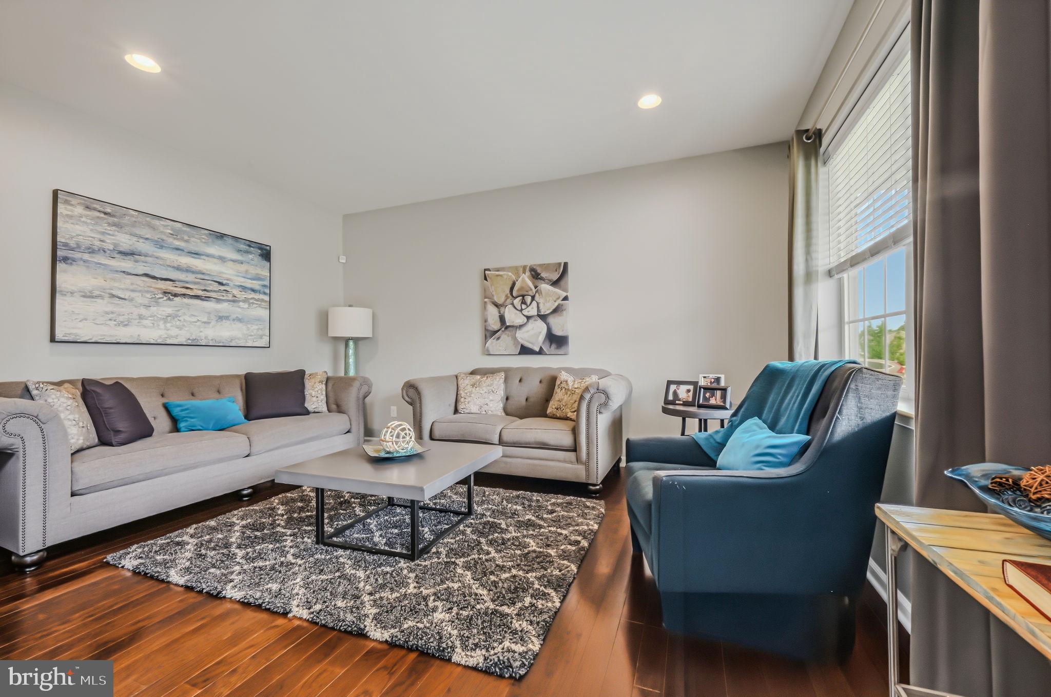 SHANNON COVE - Residential