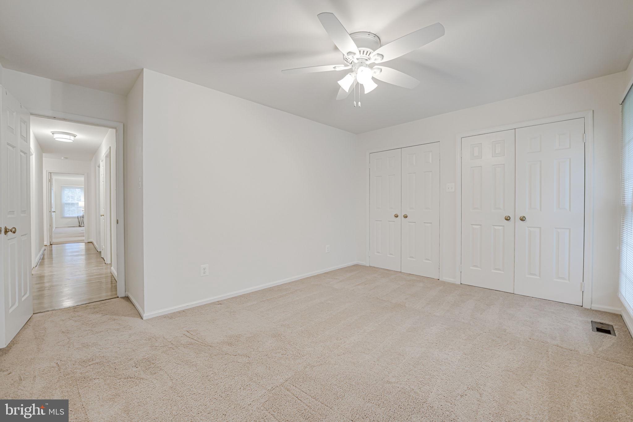 LANGLEY OAKS - Residential