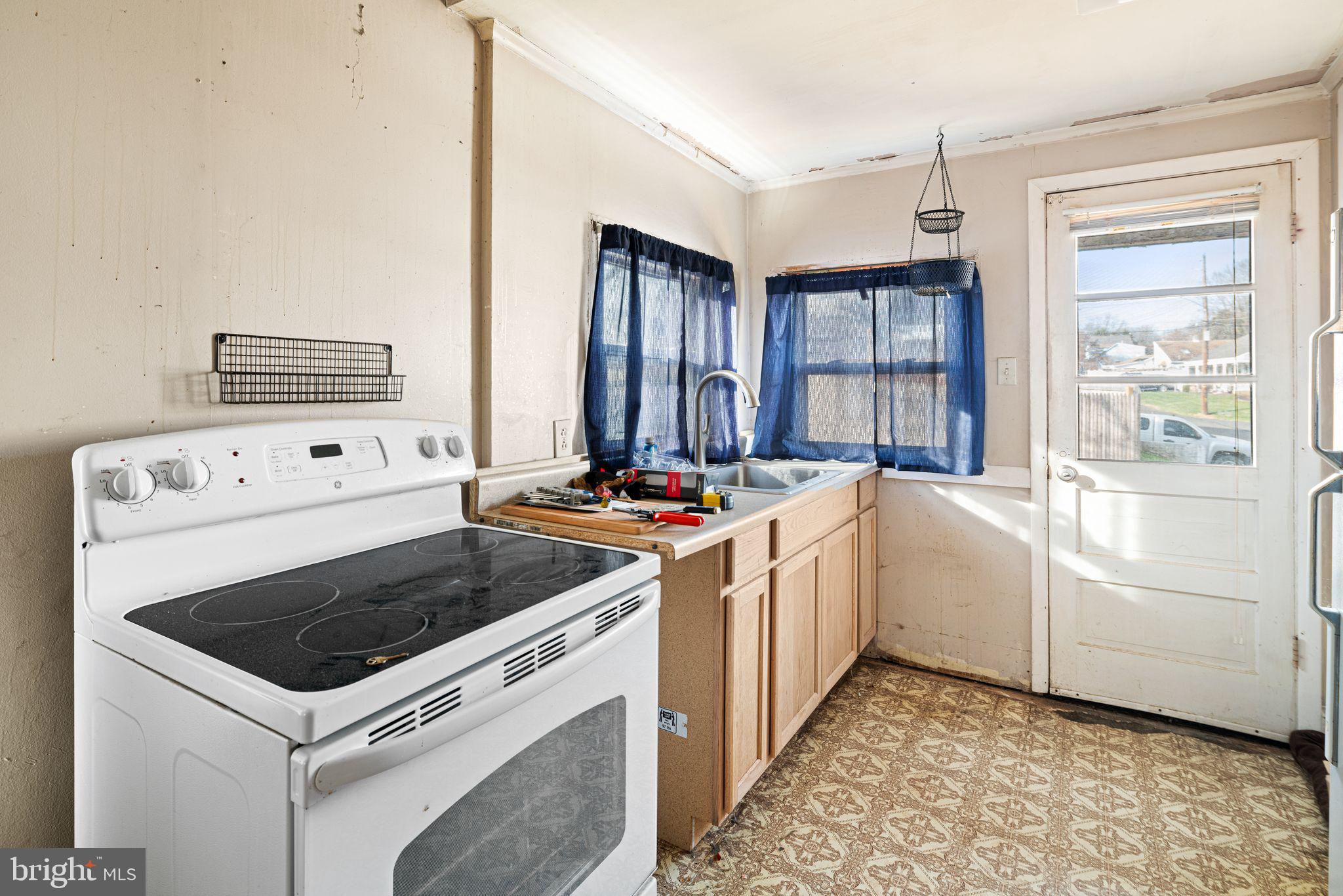OAKFORD - Residential