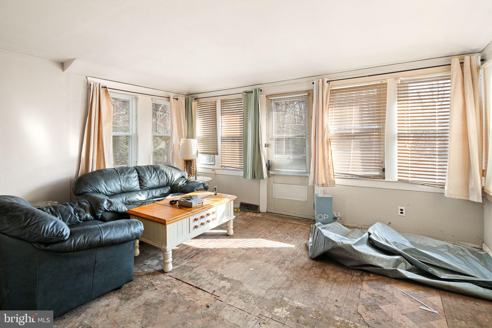 OAKFORD - Residential