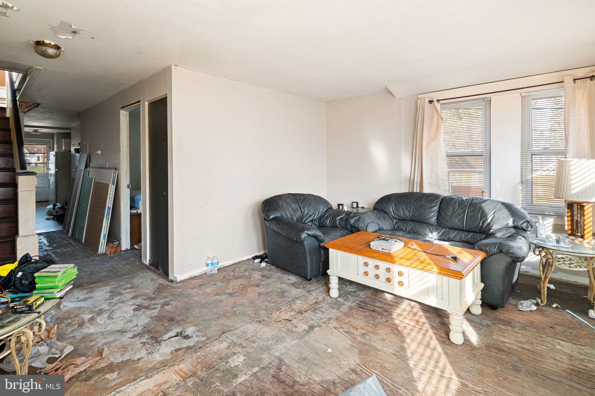 OAKFORD - Residential