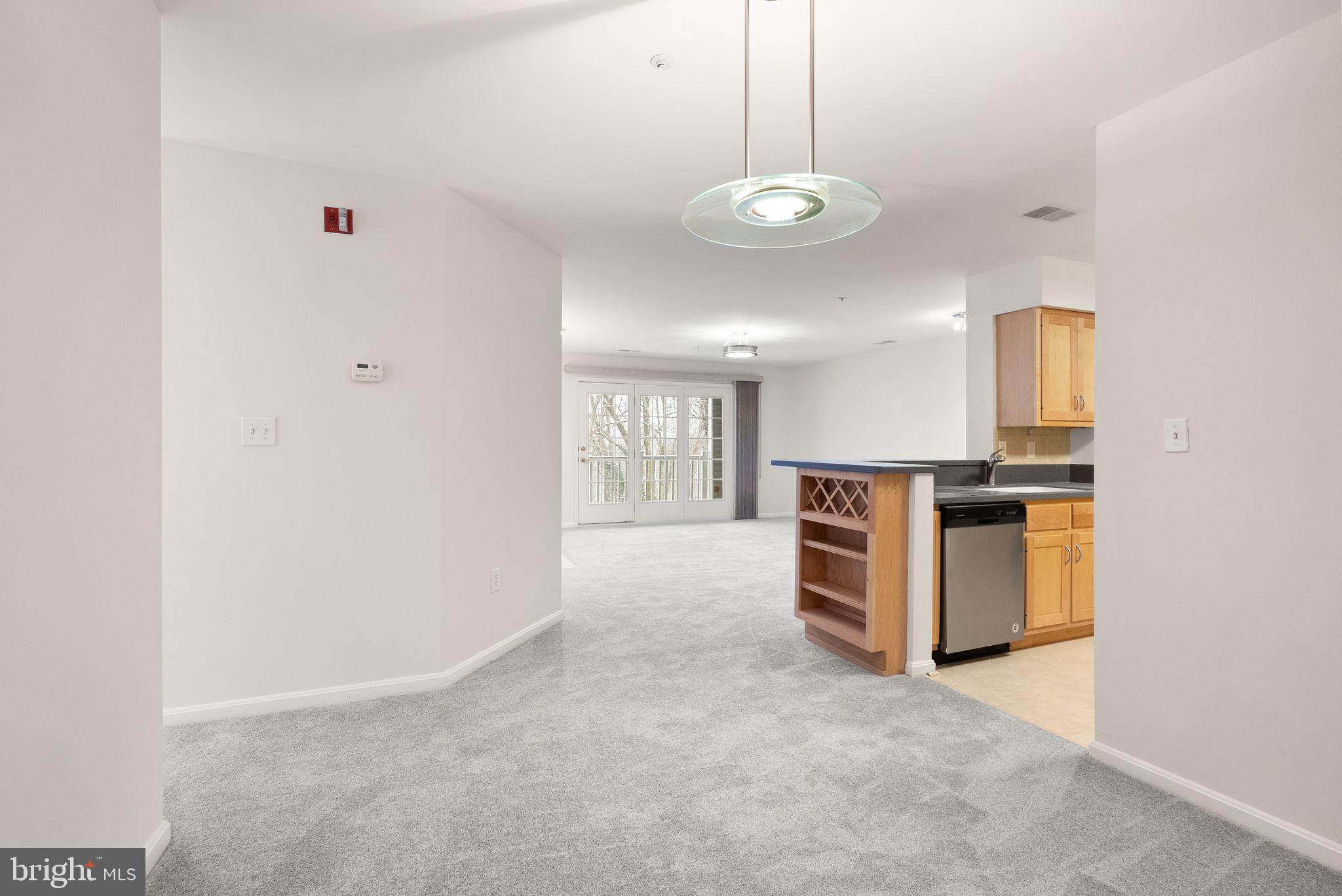 STRATFORD PLACE AT KINGS - Residential