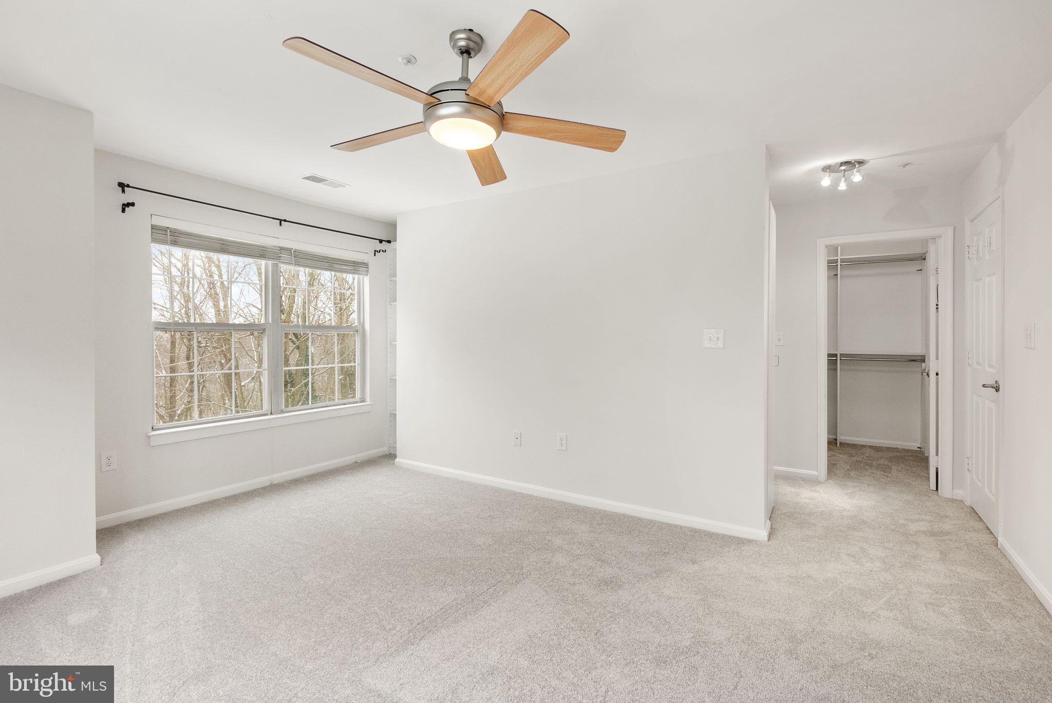STRATFORD PLACE AT KINGS - Residential