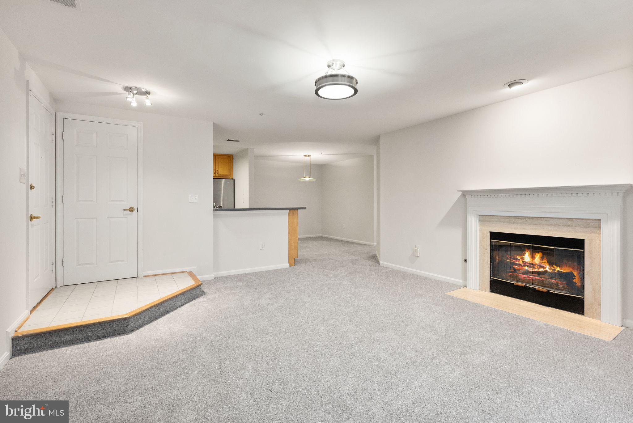 STRATFORD PLACE AT KINGS - Residential