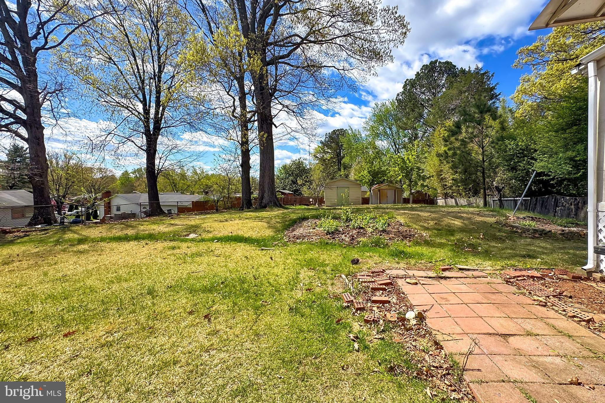 DALE CITY - Residential