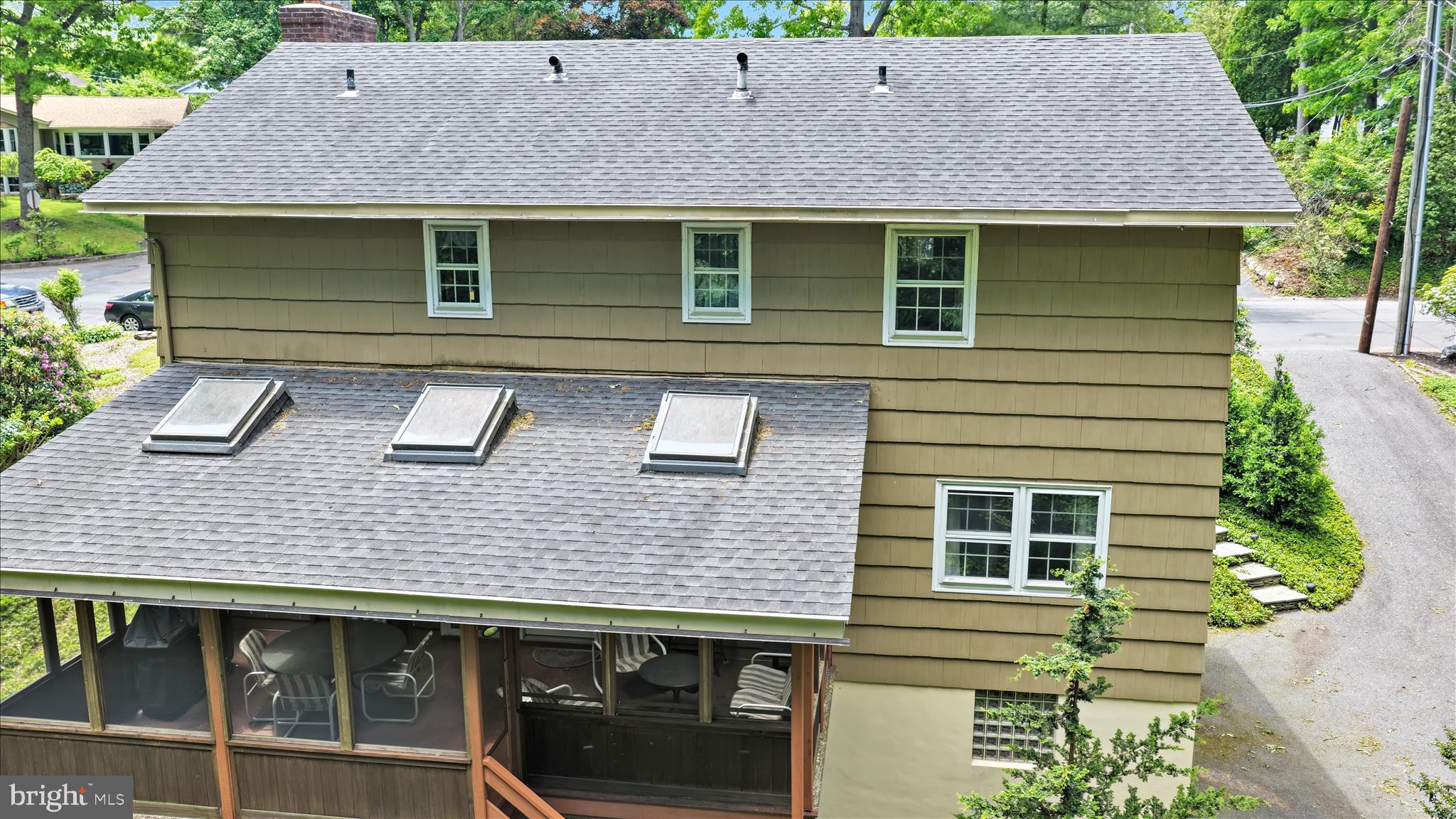 FOREST HILLS - Residential